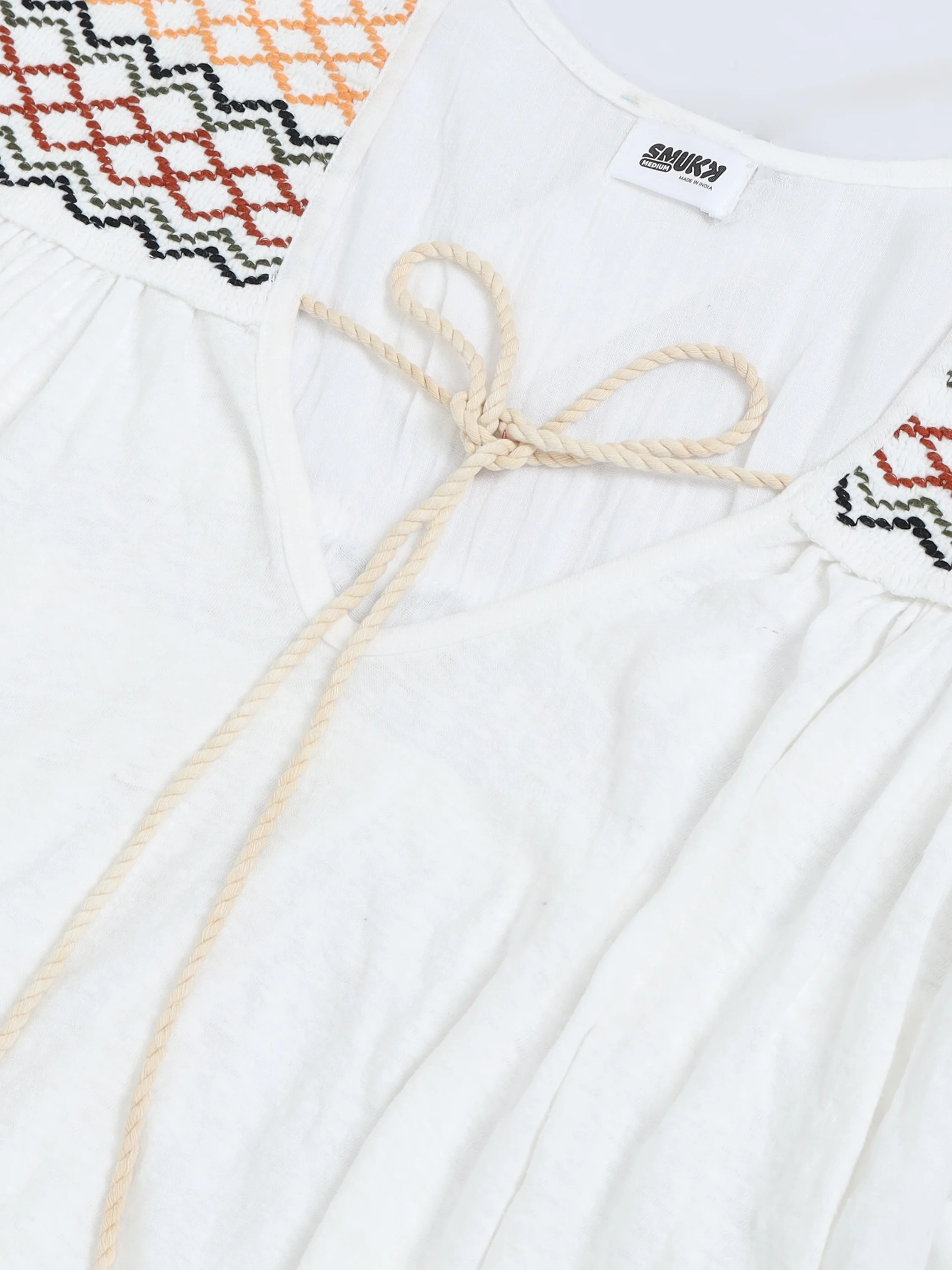 Women Trim Tassel Tie V-Neck Embroidery Top - Image 4