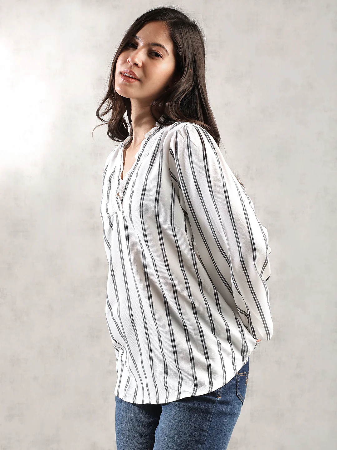 Women White Comfort Fit Top - Image 3