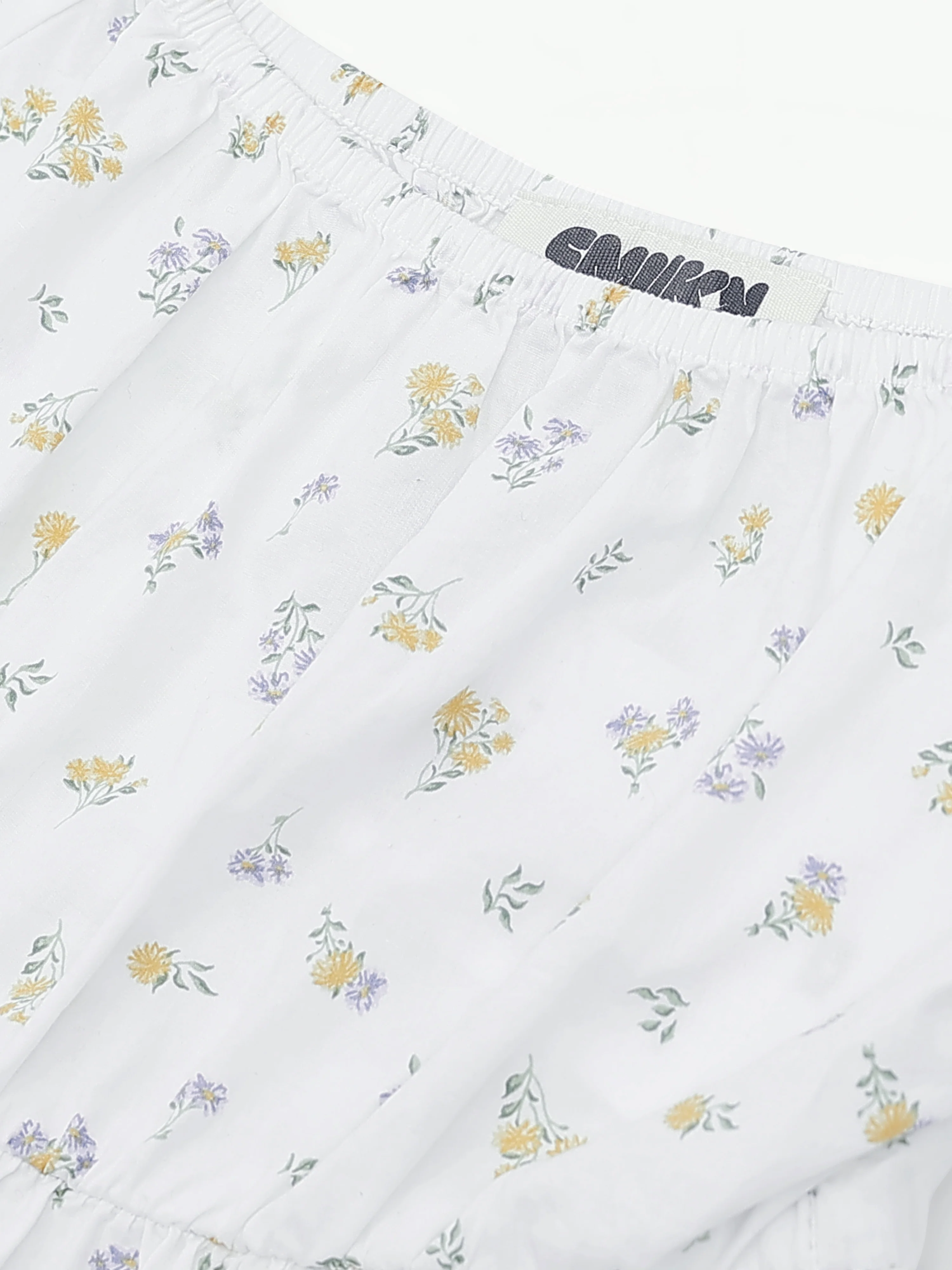 Women Ditsy Printed Crop Top - Image 4