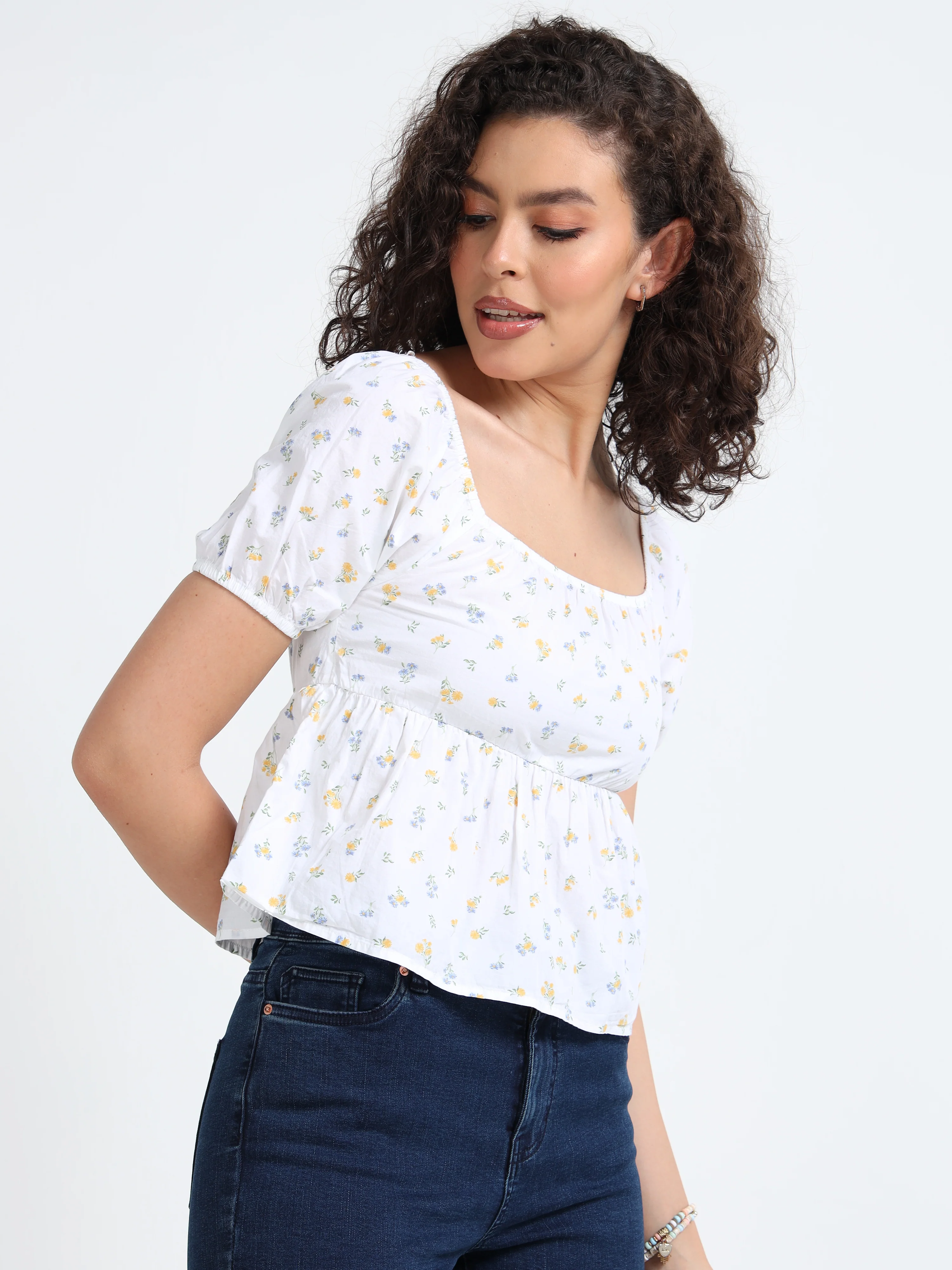 Women Ditsy Printed Crop Top - Image 5