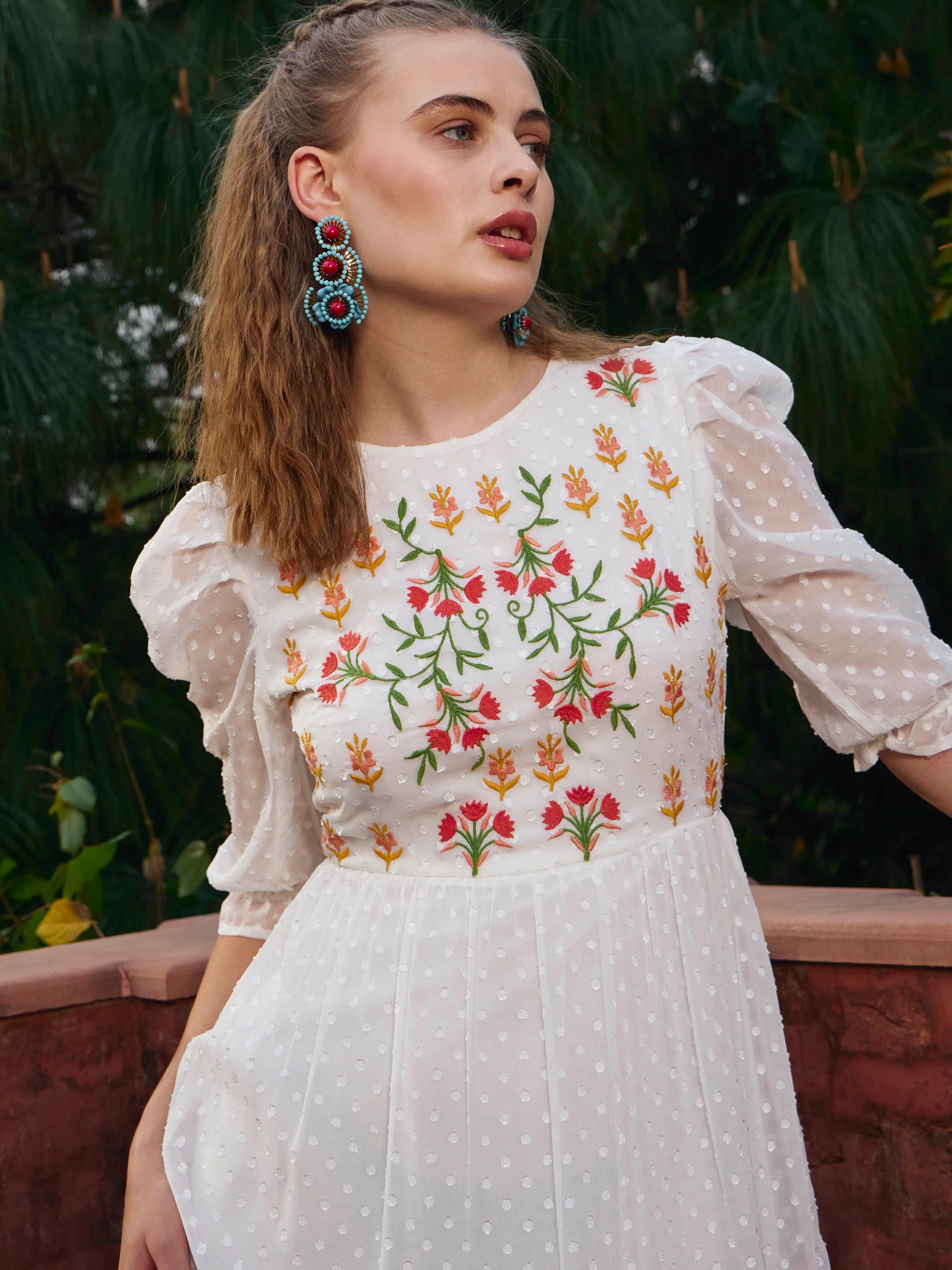 Women White Dobby Tiered Midi Dress - Image 4
