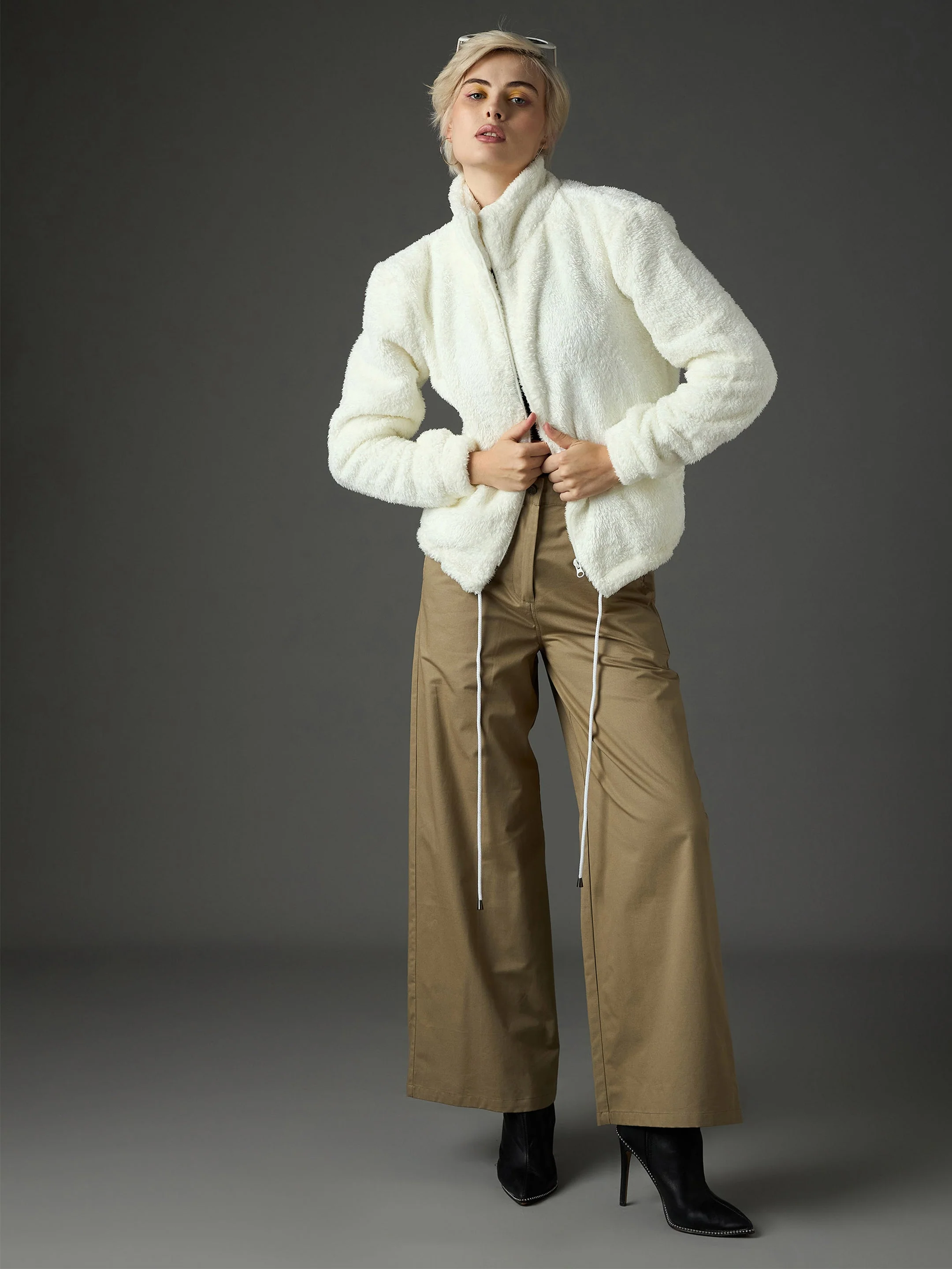 Women White Drawstring Faux Fur Jacket - Image 2