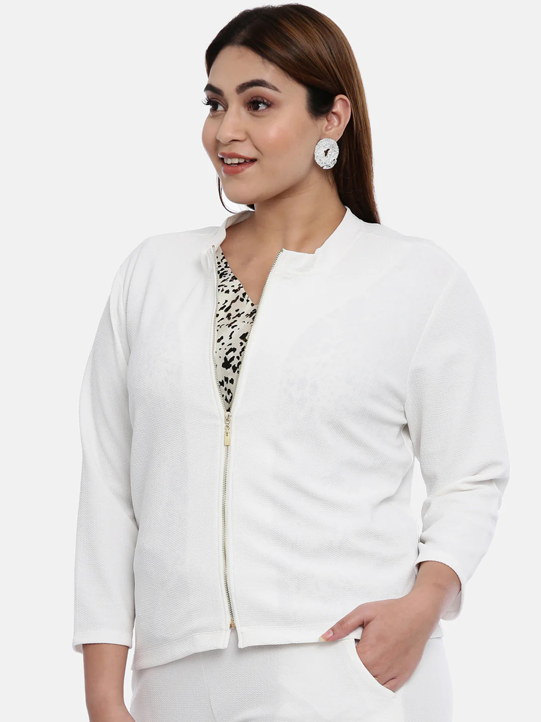 Women White Embossed Open Jacket - Image 4