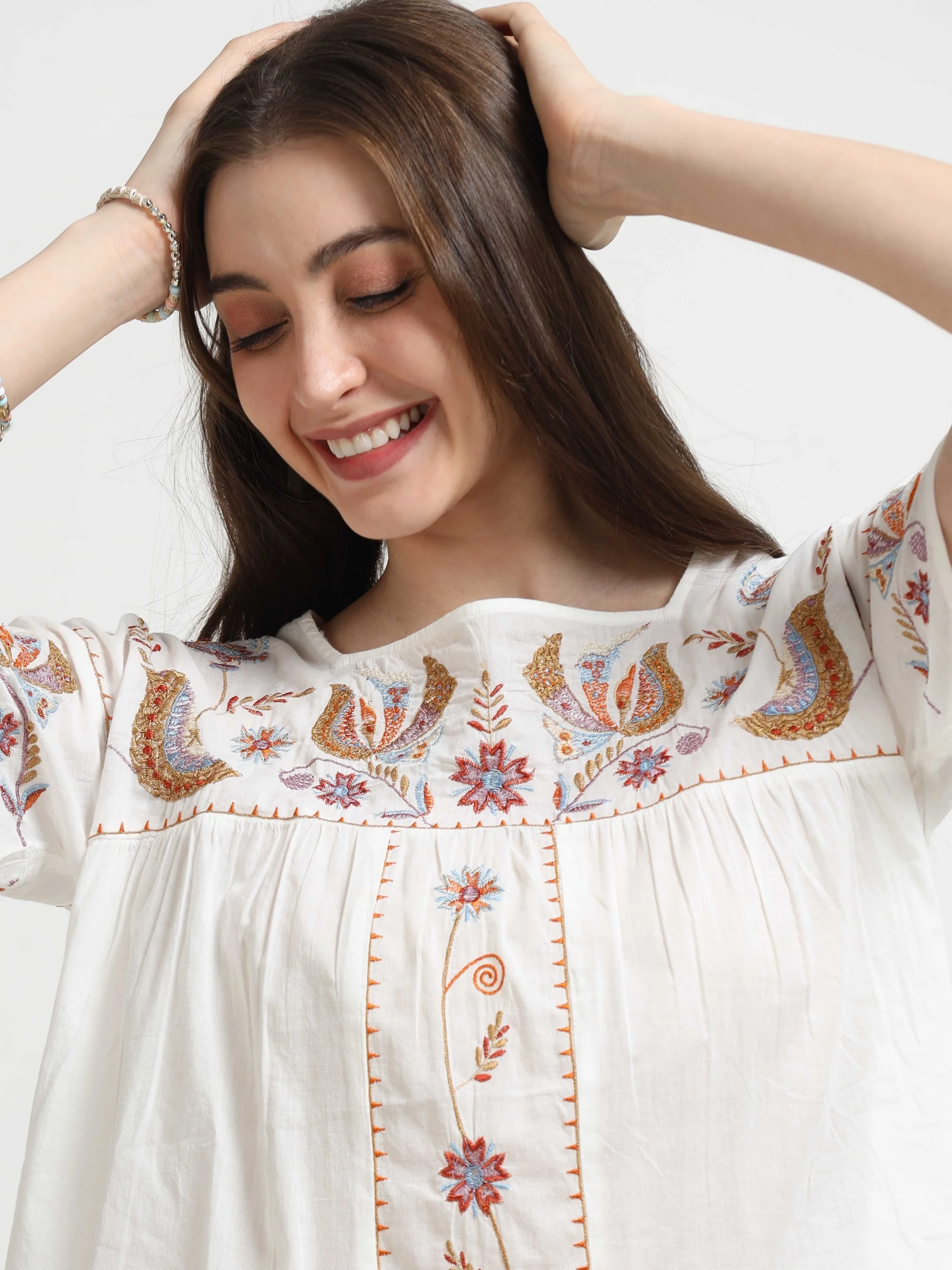 Women White Embroidered Relaxed Top - Image 3