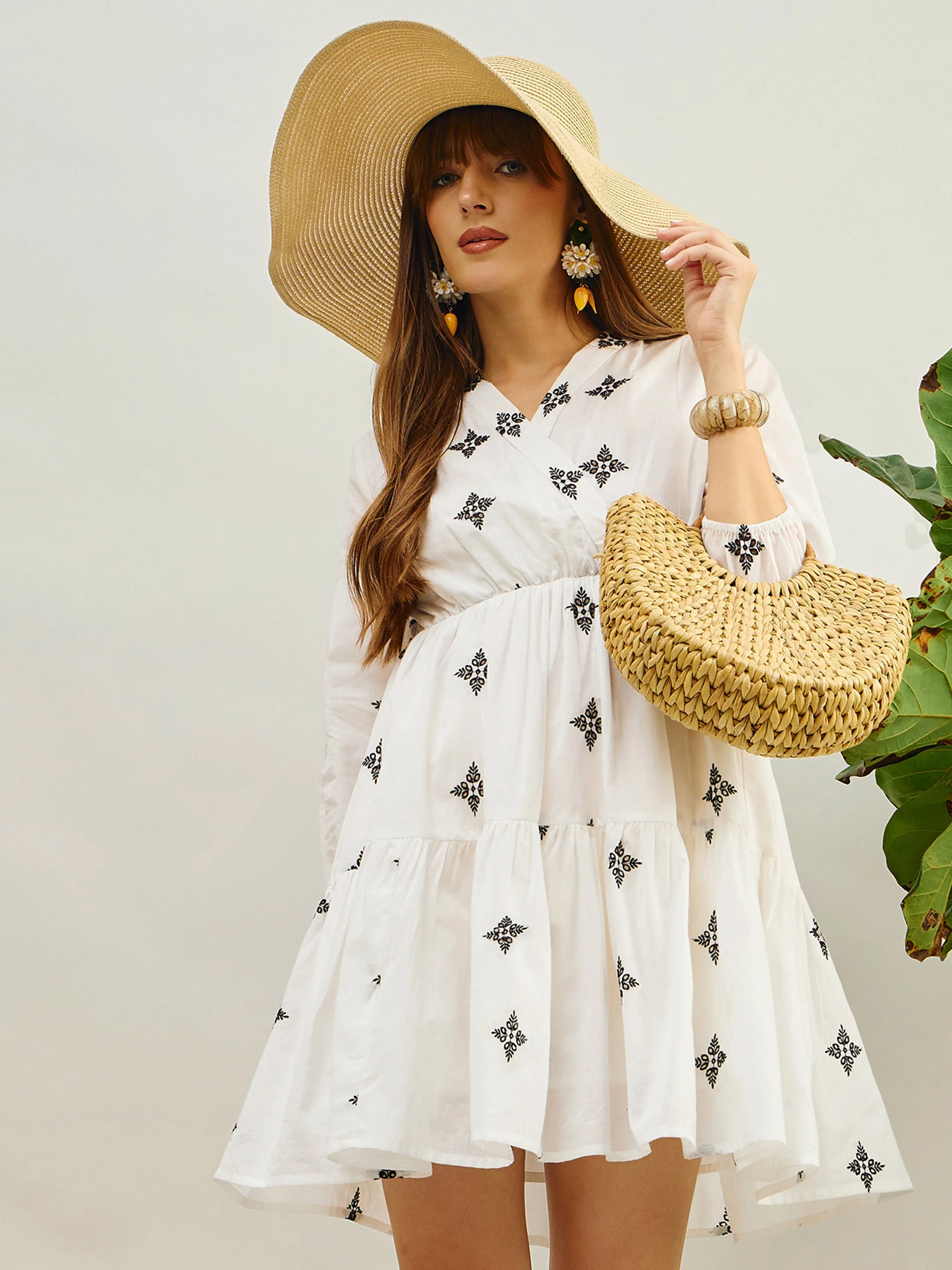 Women White Embroidered Shawl Collar Tiered Dress - Image 4