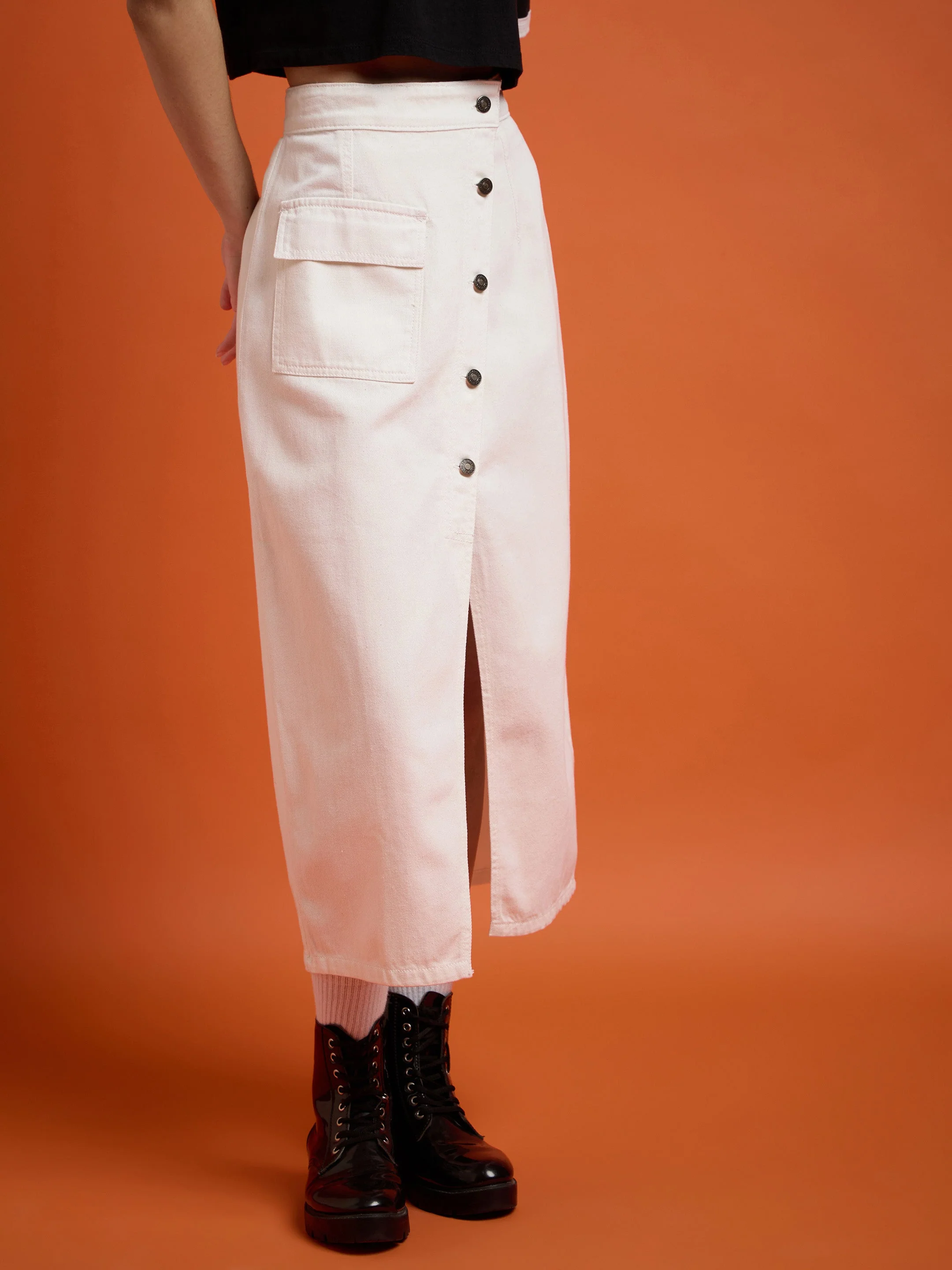 Women White Front Button Wrap Skirt - Image 3