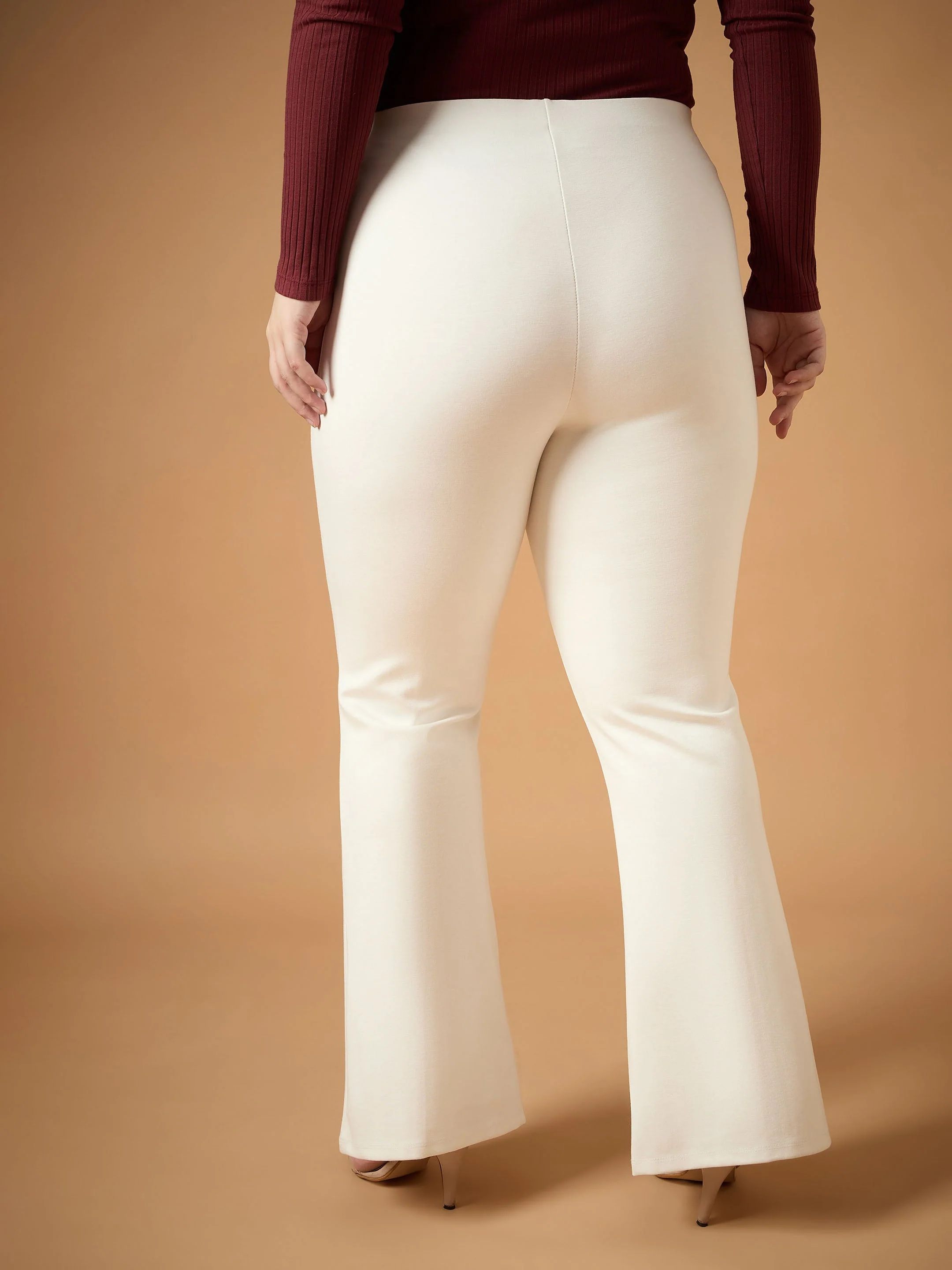 Women White Front Slit Detail Bell Bottom Pants - Image 5