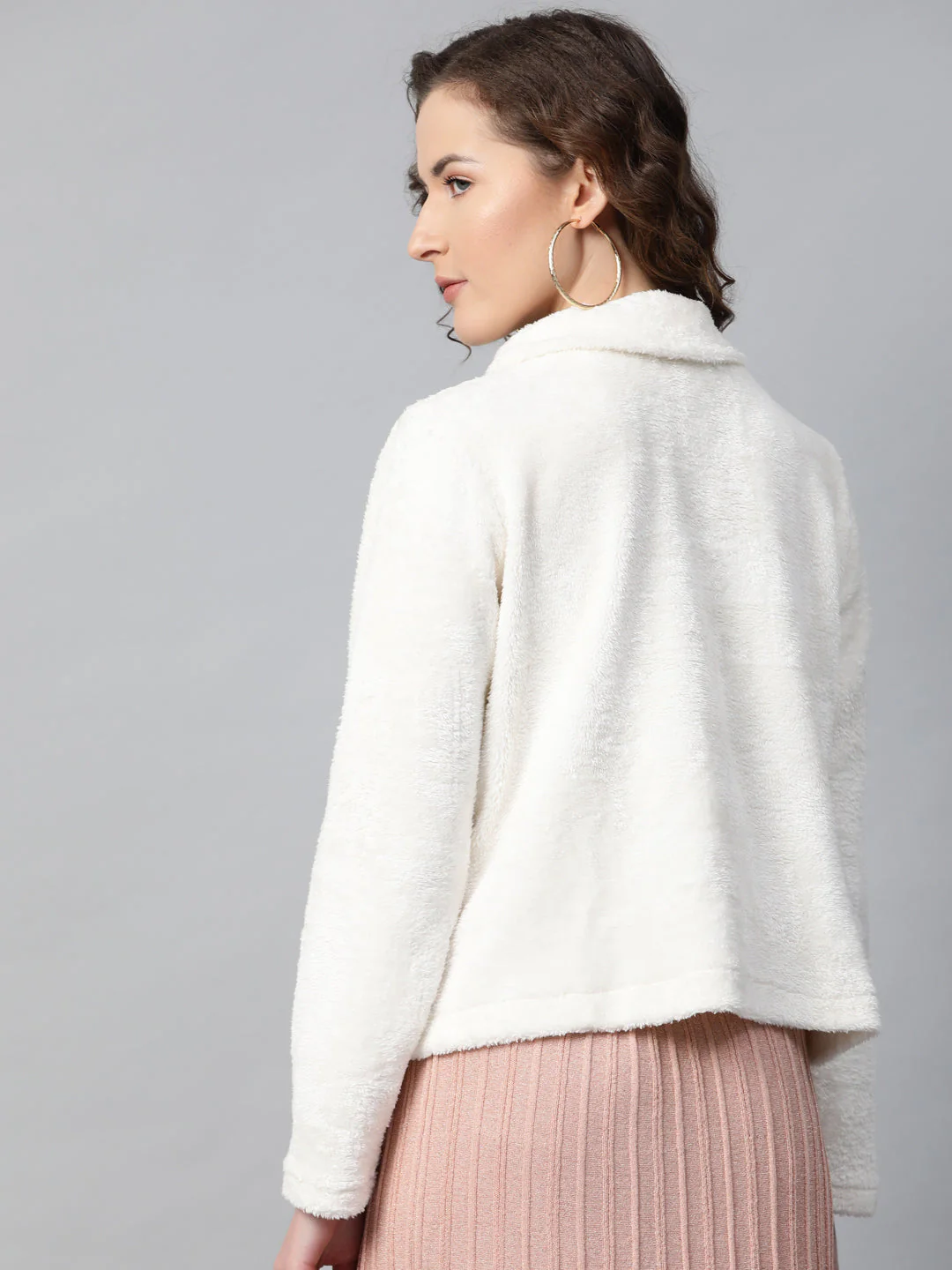 Women White High Neck Faux Fur Sweatshirt - Image 3