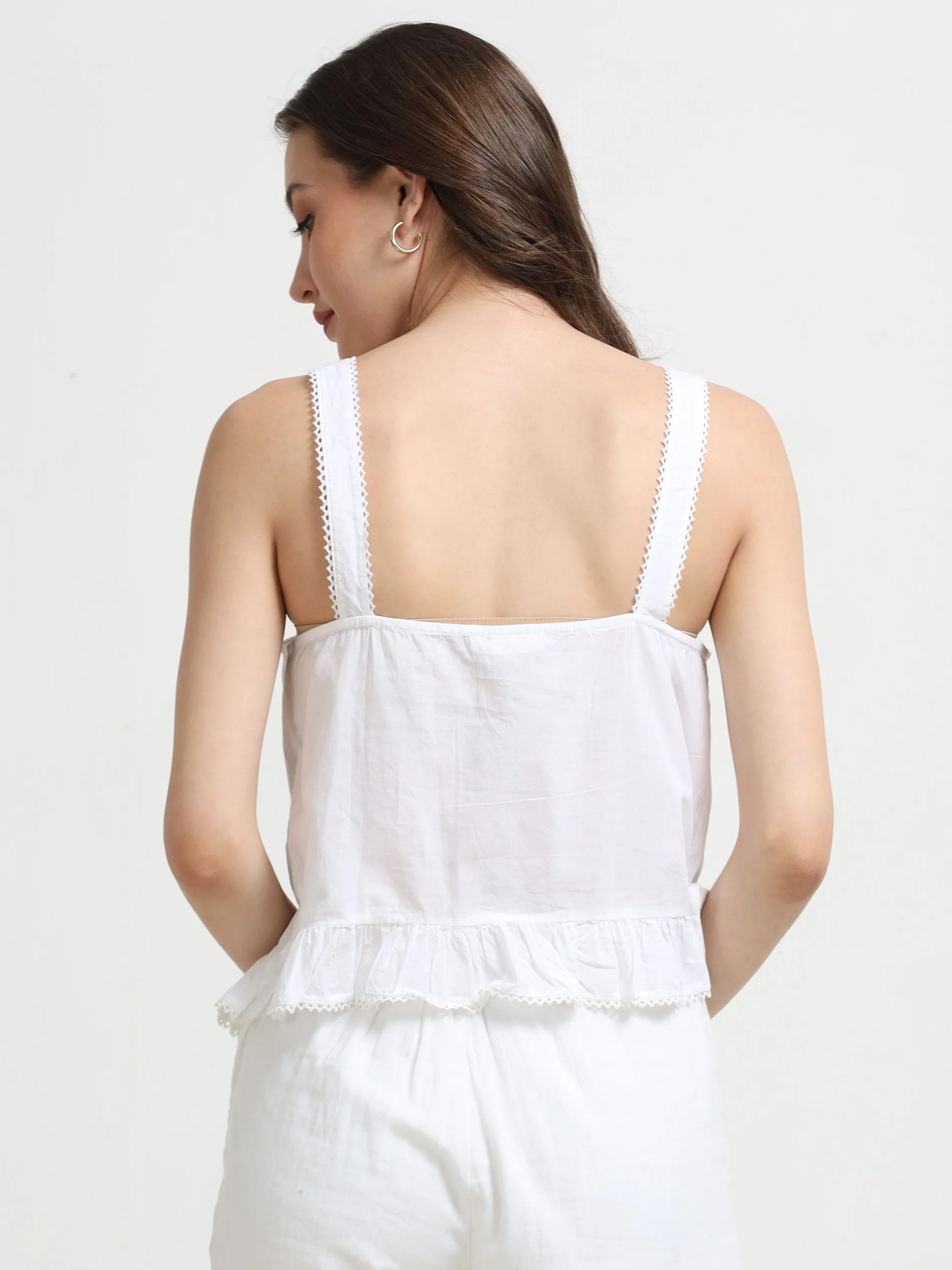 Women White Lace Crop Top - Image 3