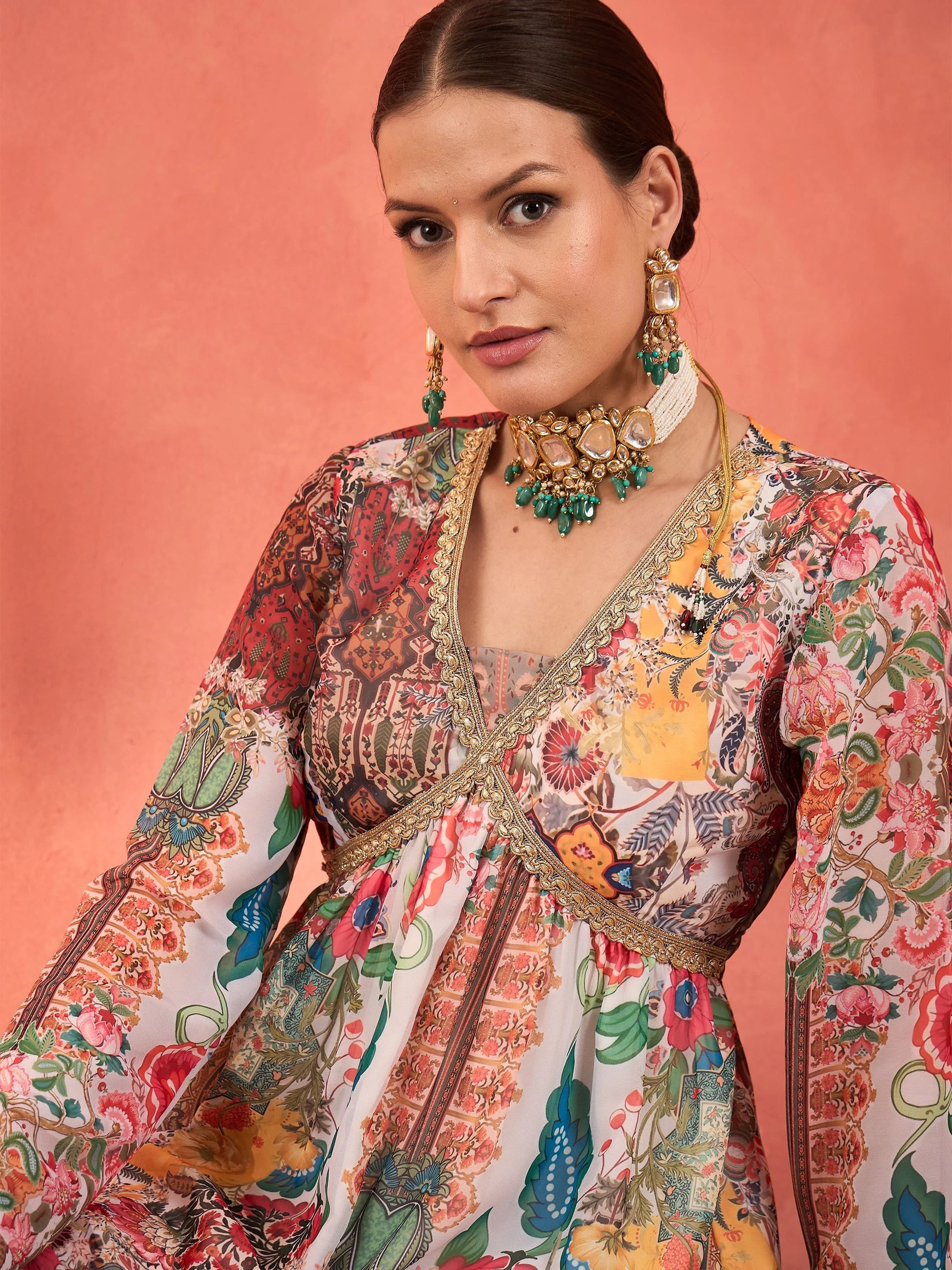 Women White Multi Floral Peplum Top With Sharara Pants - Image 4