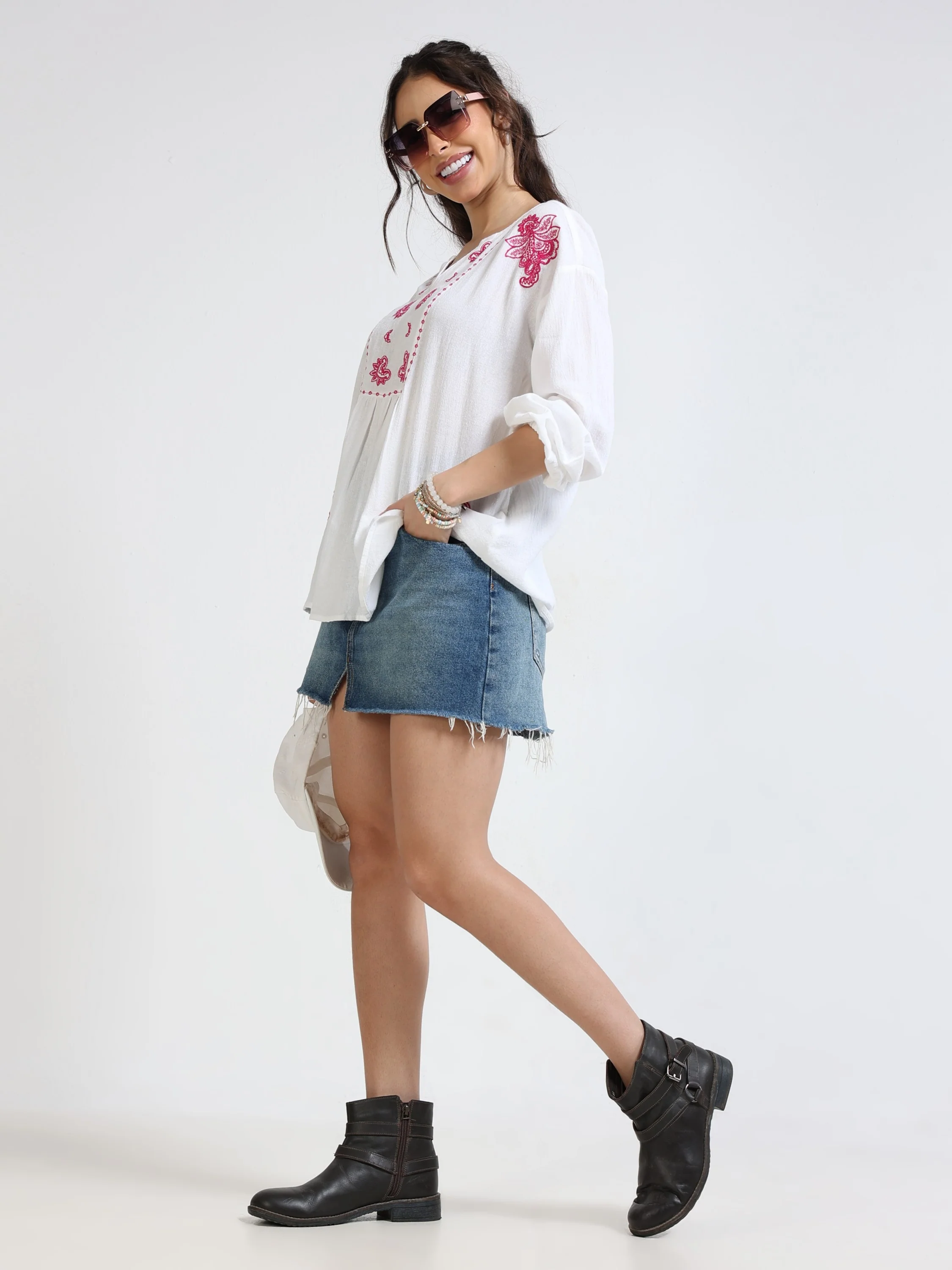 Women Relaxed Embroidered Top - Image 2