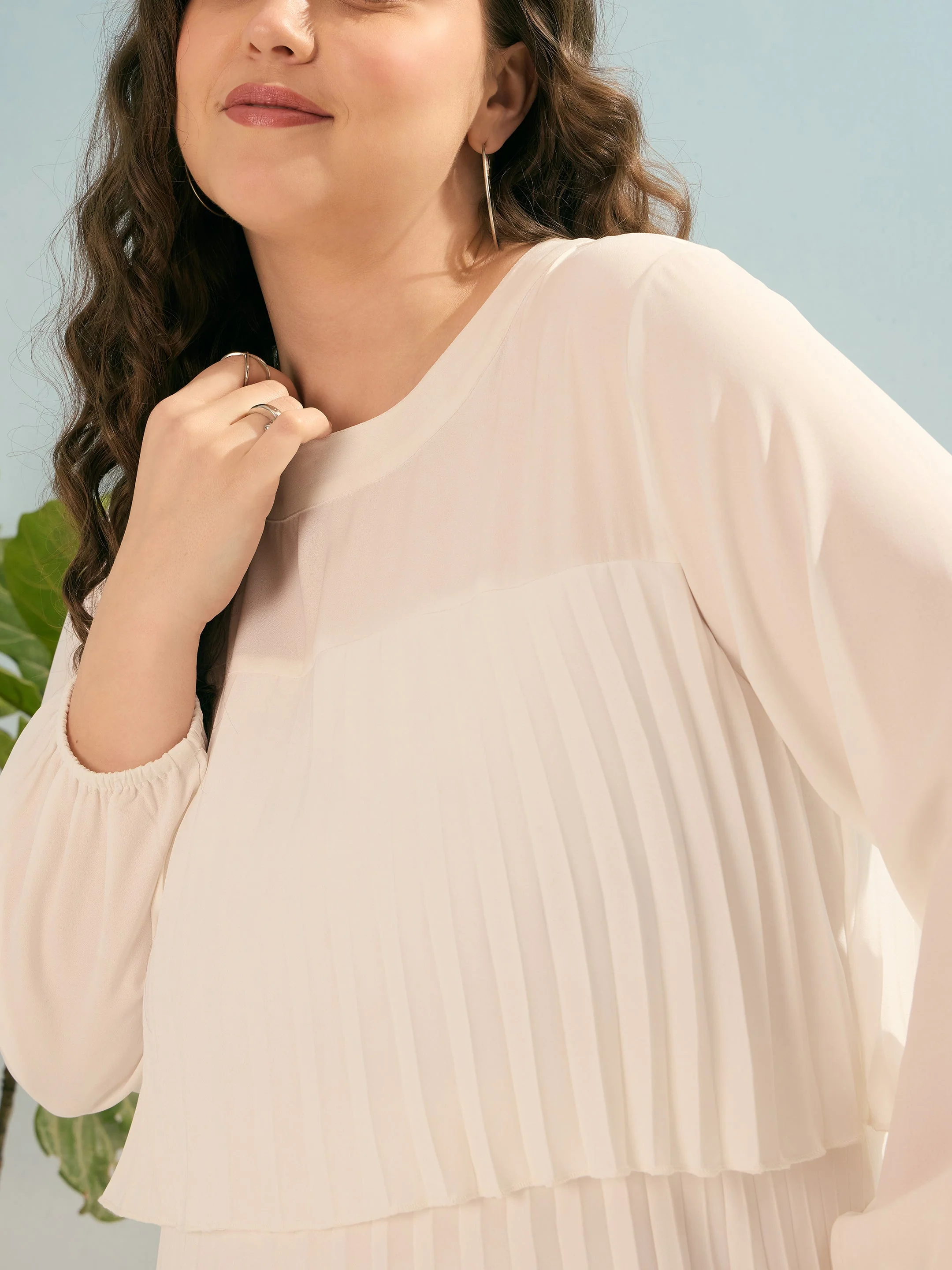 Women White Pleated Skater Tiered Dress - Image 4