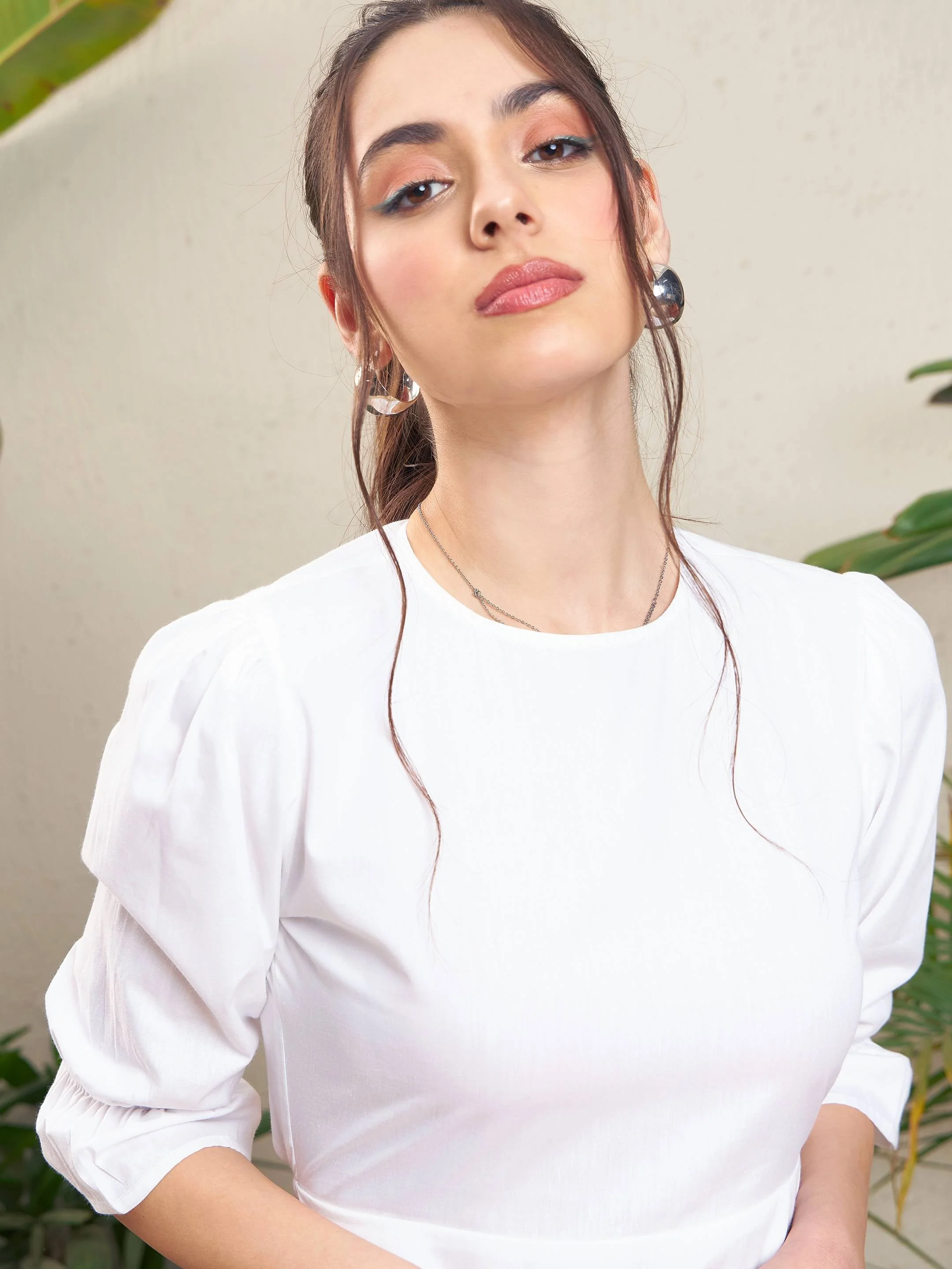Women White Poplin Back Waist Cut-Out Short Dress - Image 4