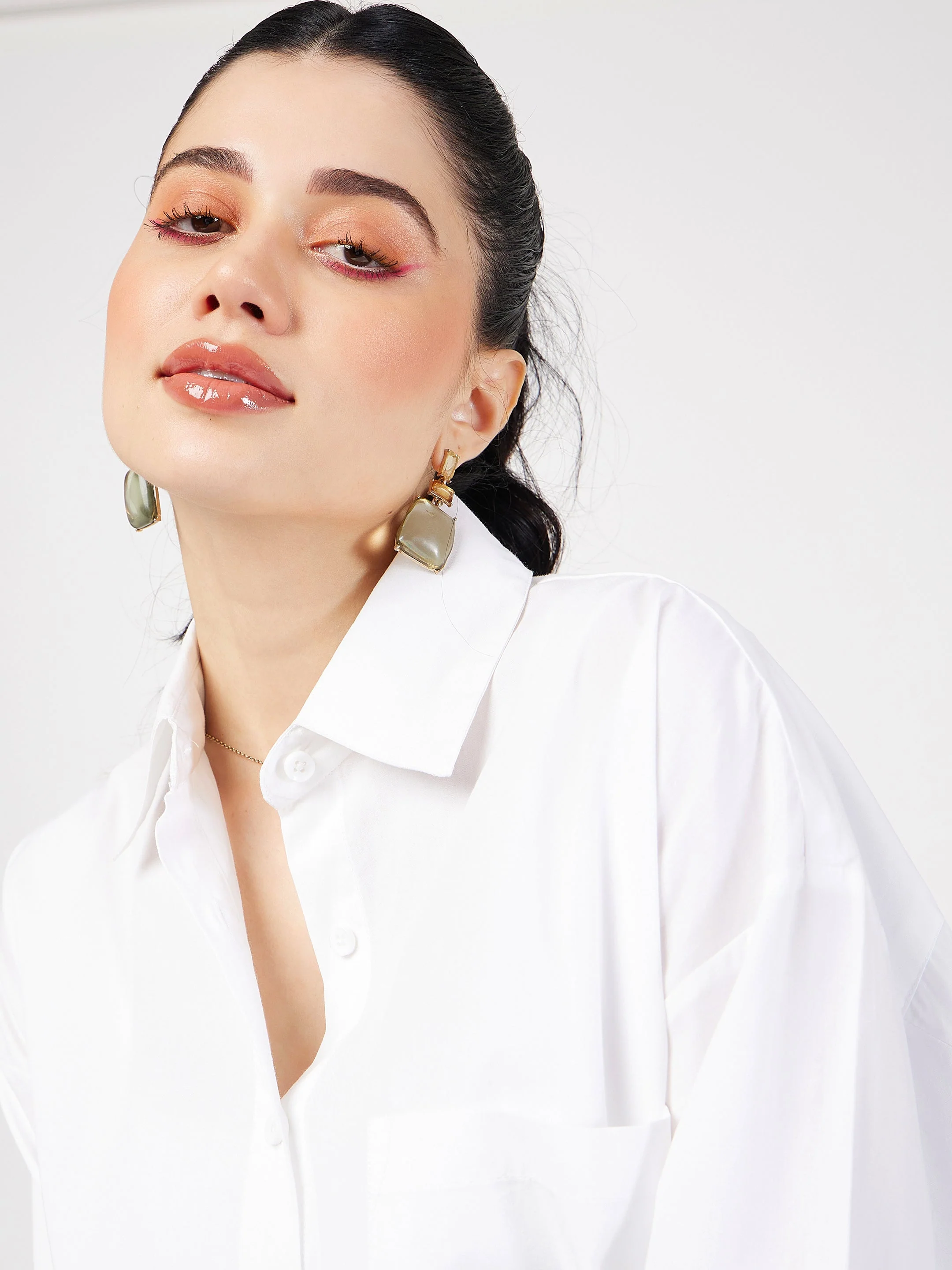 Women White Poplin Oversized Shirt - Image 4