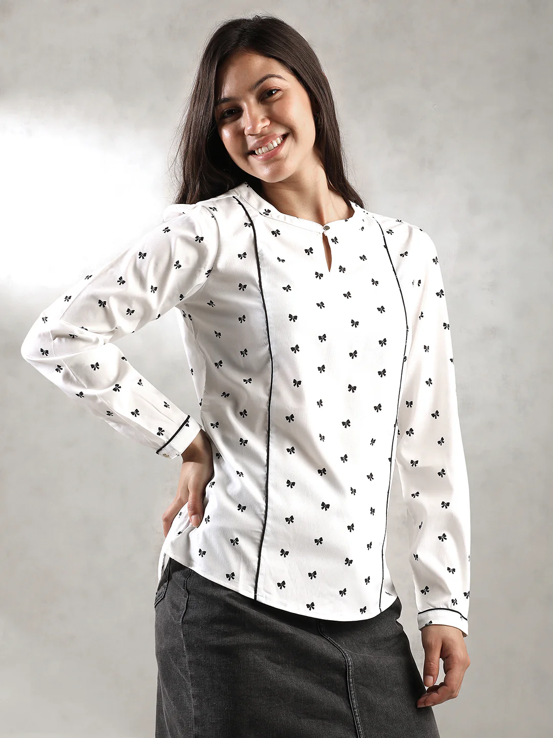 Women White Printed Top - Image 3