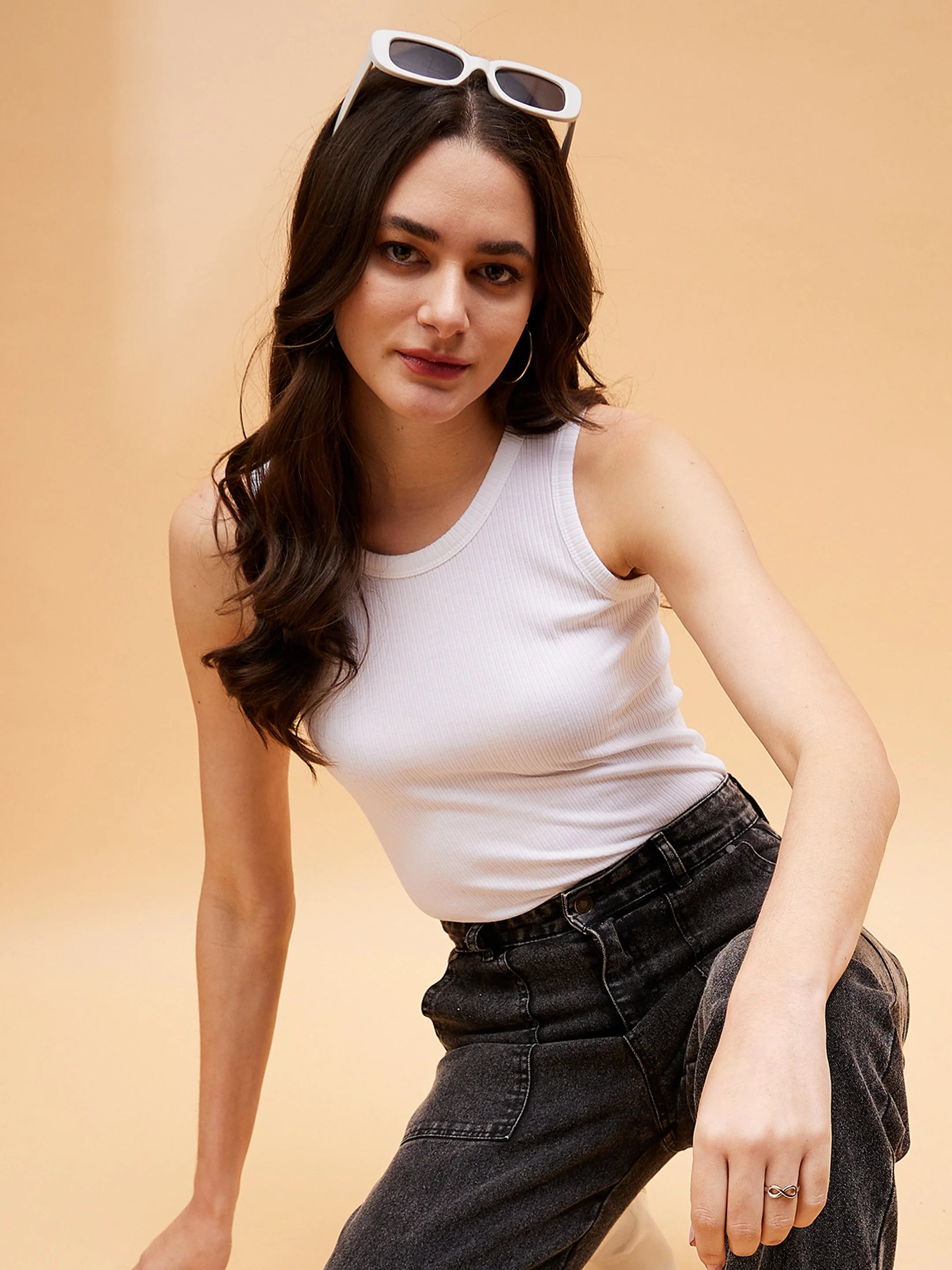 Women White Rib Sleeveless Basic Top - Image 4