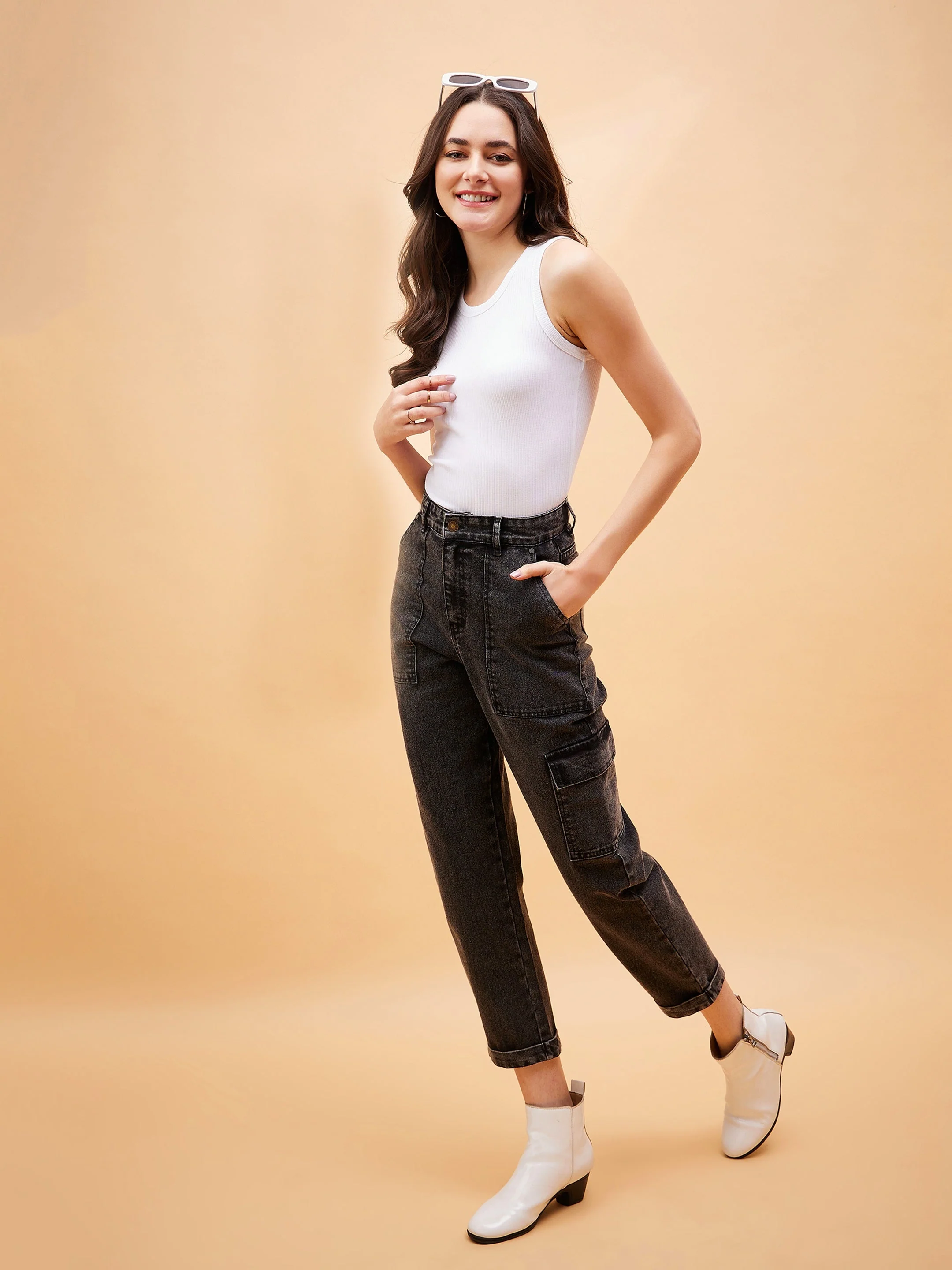 Women White Rib Sleeveless Basic Top - Image 5