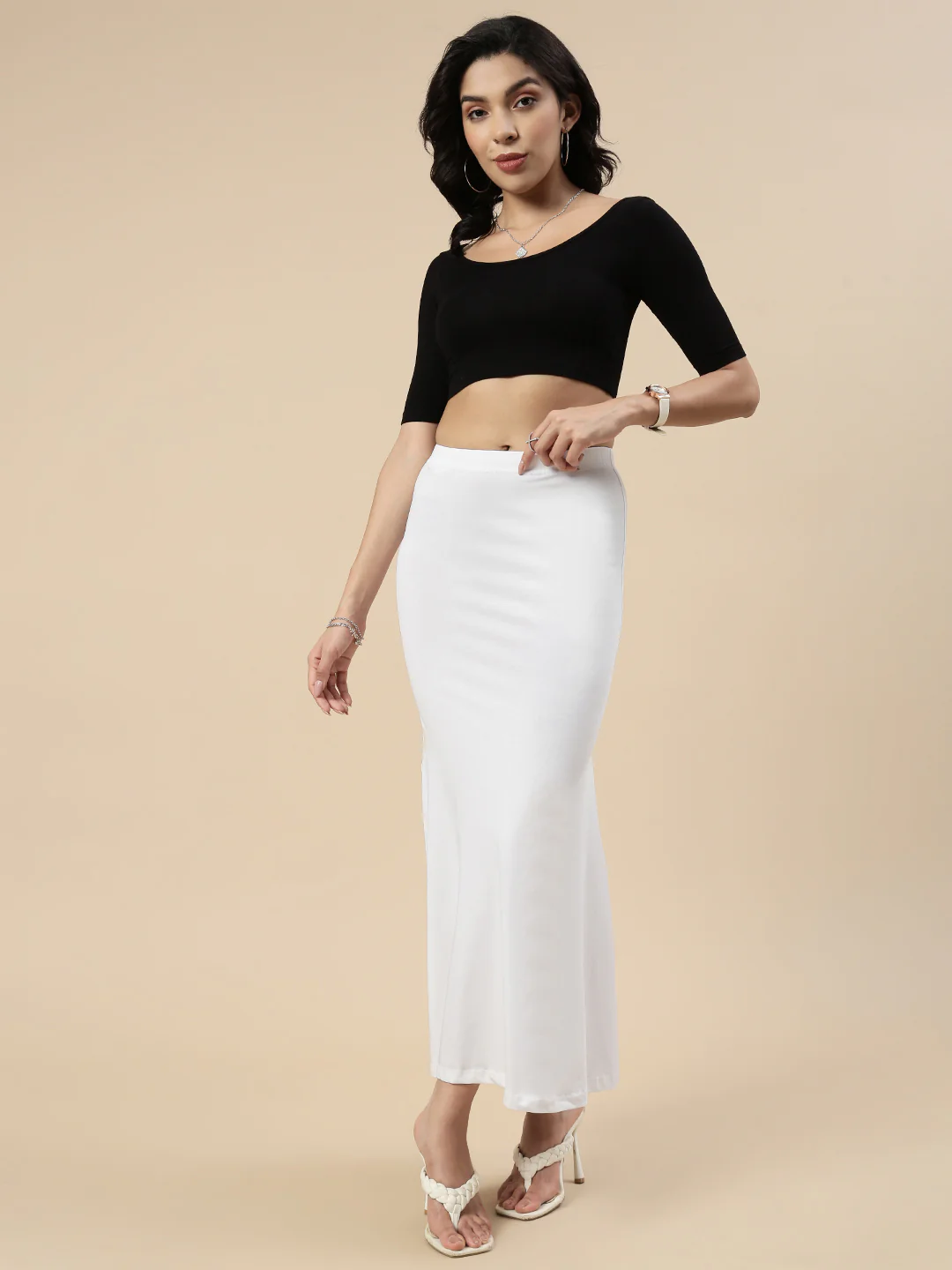 Women White Saree Shapewear - Image 5