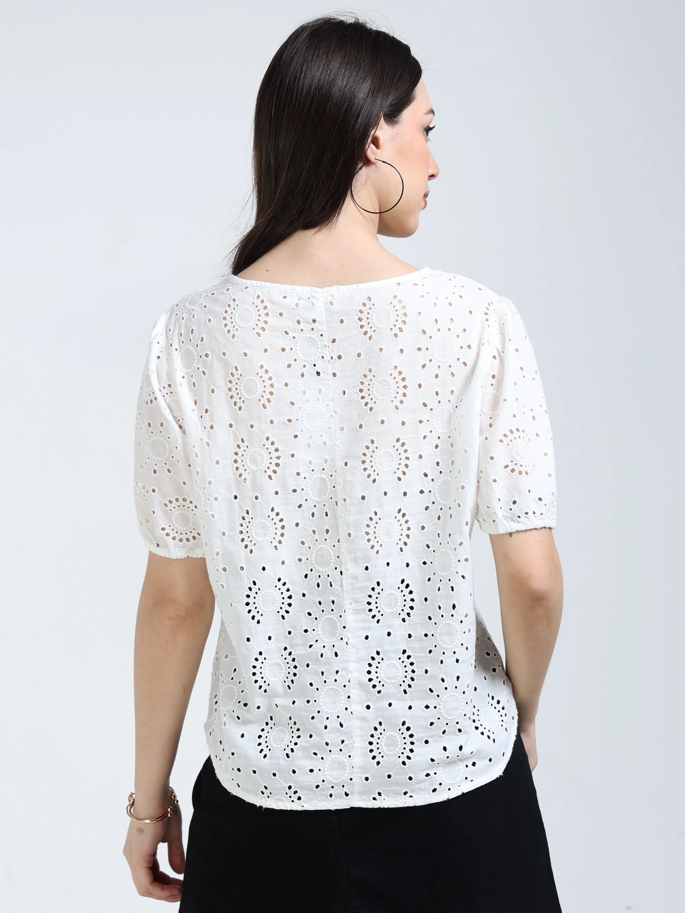 Women White Shiffli Lace Top ( - Image 4