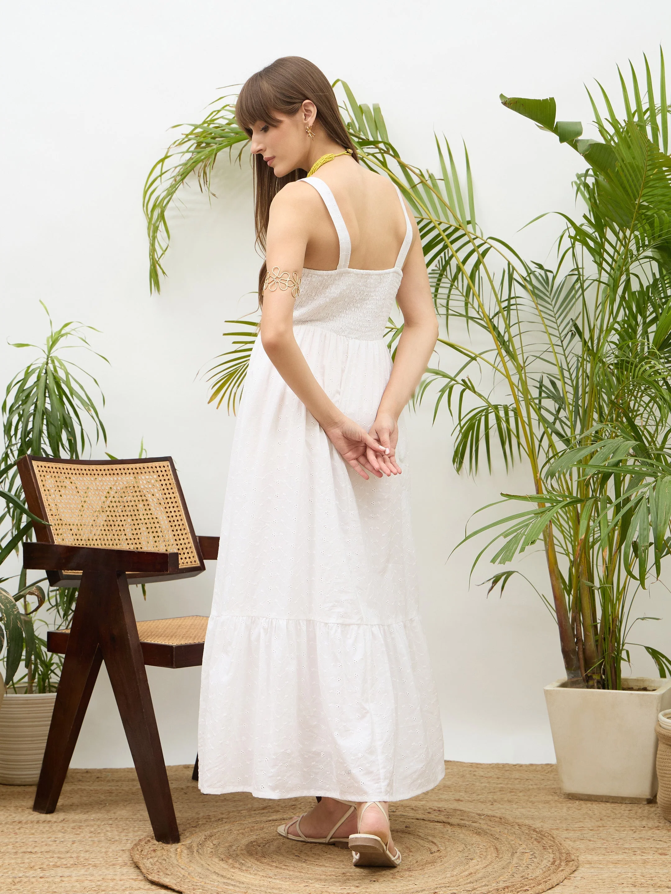 Women White  Strappy Maxi Dress - Image 5