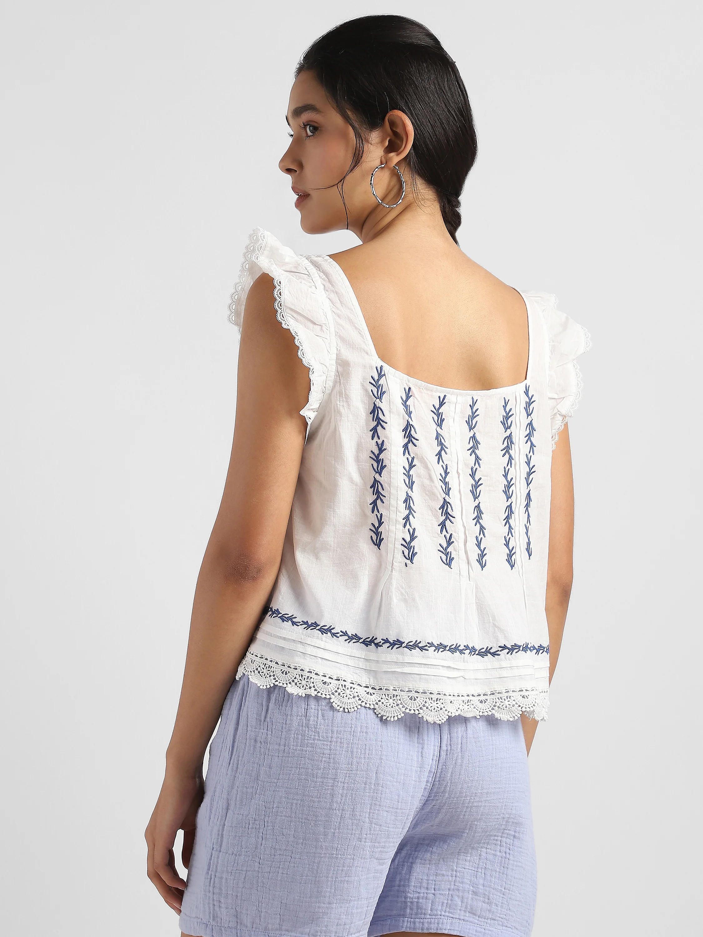 Women Embroidered Top with Lace Inserts - Image 3