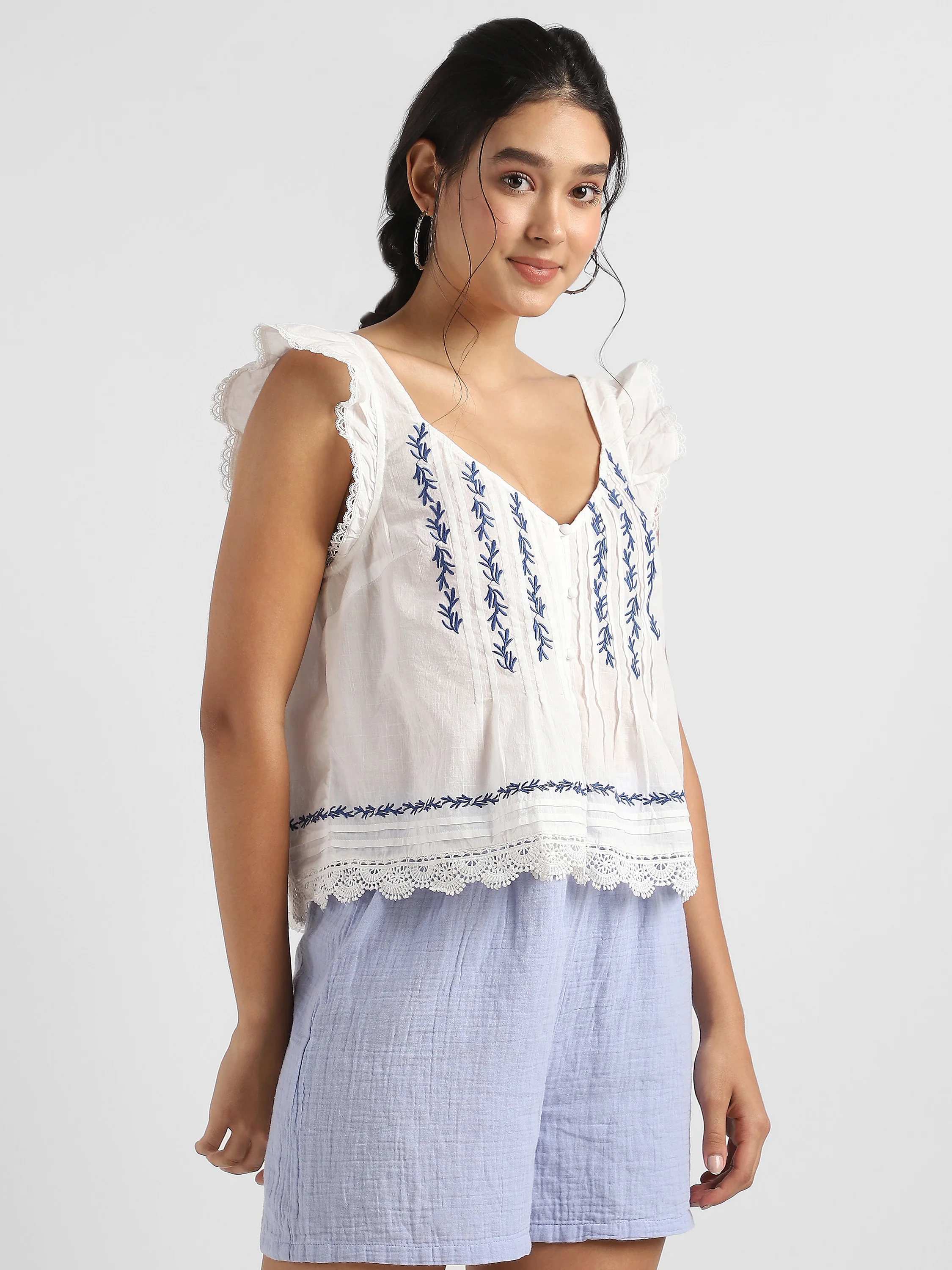 Women Embroidered Top with Lace Inserts - Image 4