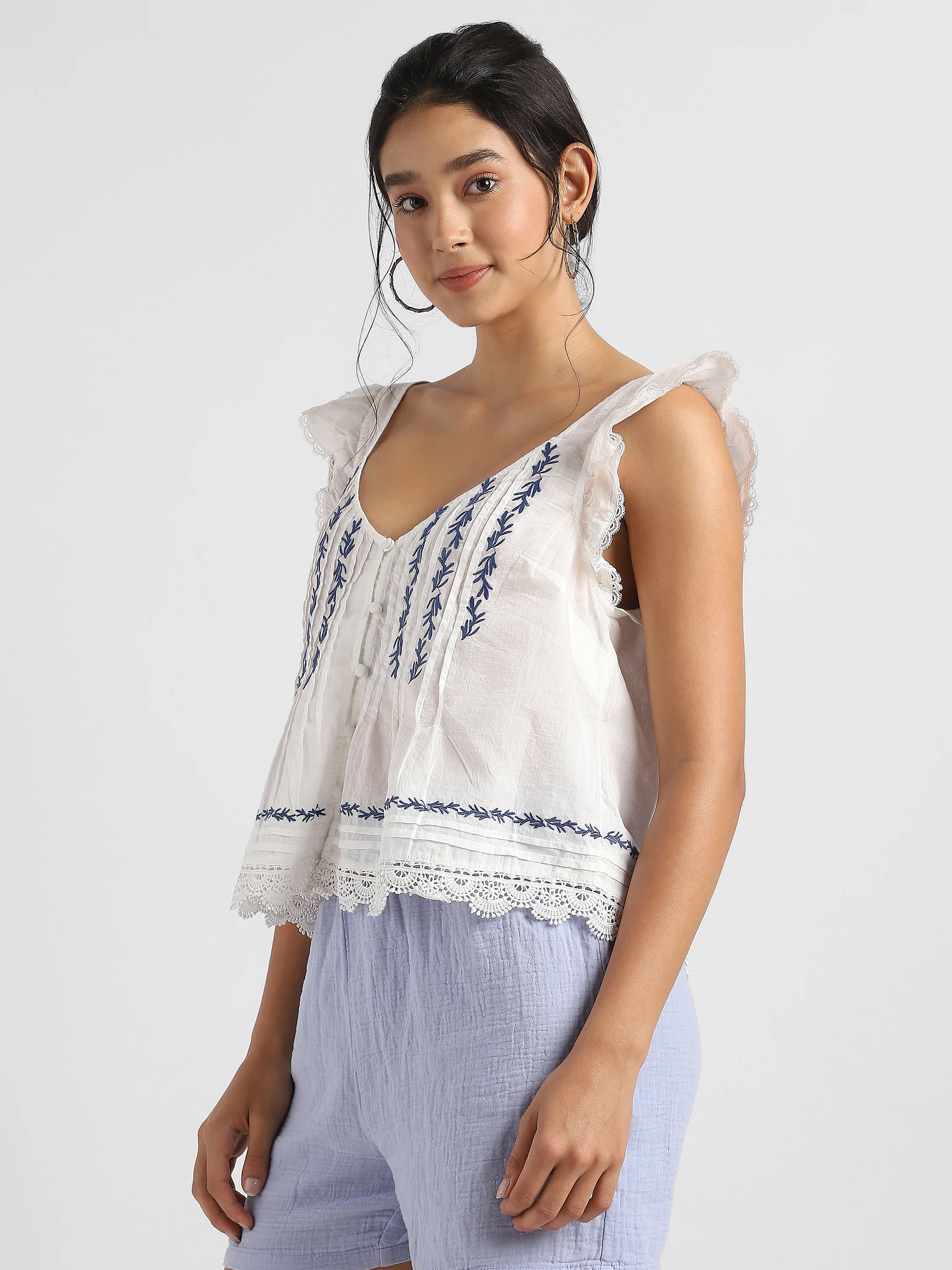 Women Embroidered Top with Lace Inserts - Image 7