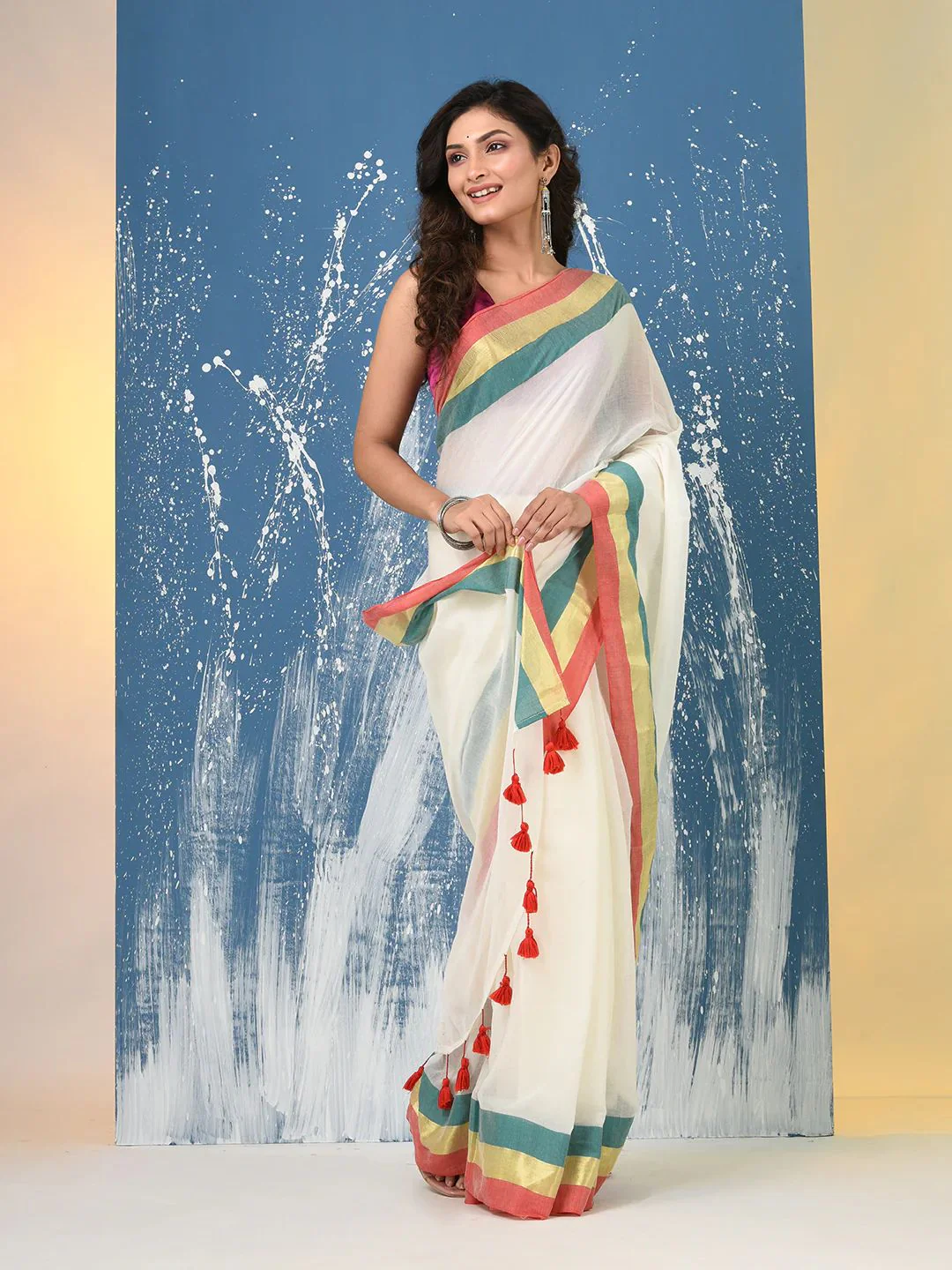 Women White Try Color Saree - Image 2