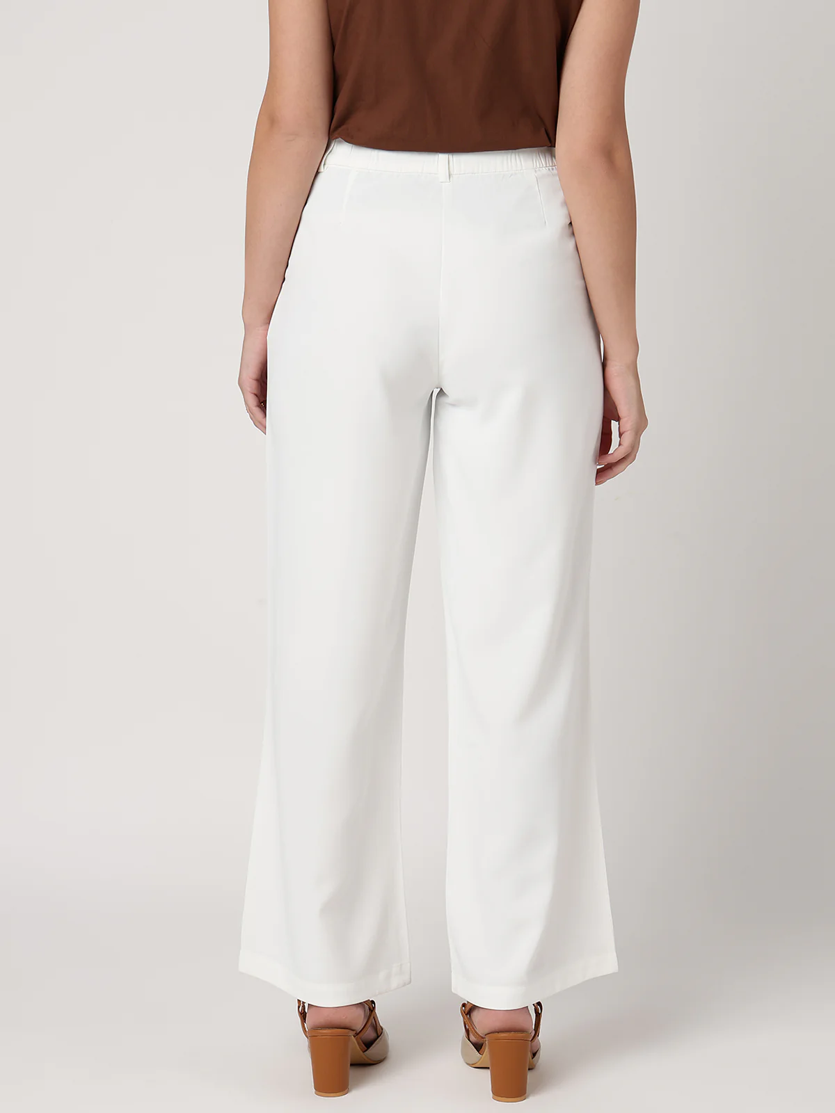 Women White Wide Leg Trousers - Image 2