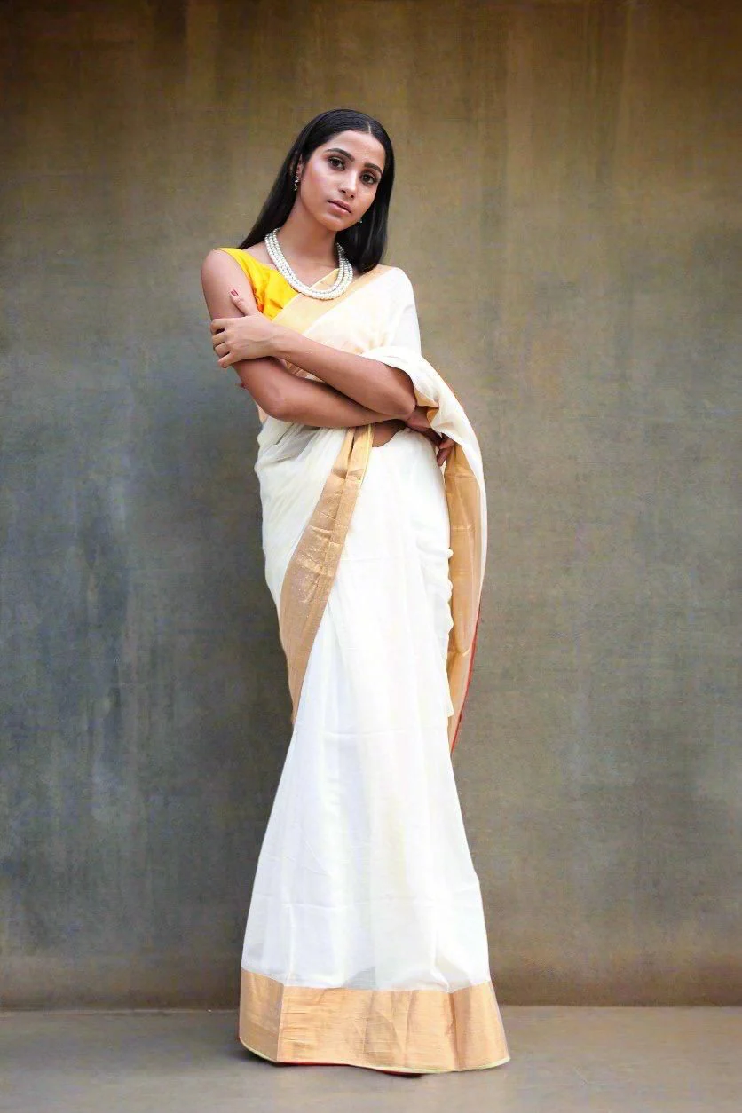 Women White Zari Border Mul Cotton Saree - Image 2
