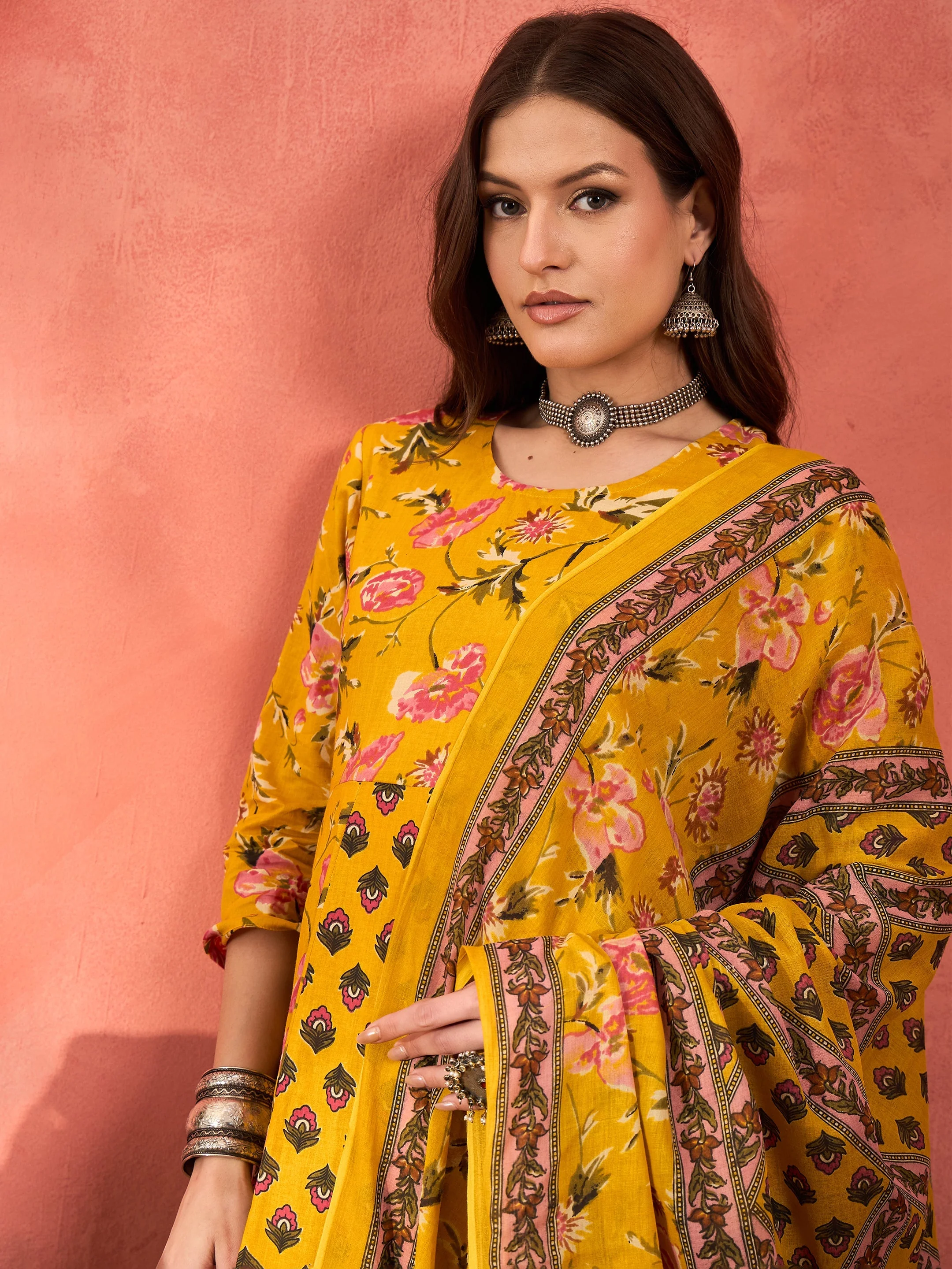 Women Yellow Floral Anarkali Kurta With Pants & Dupatta - Image 4