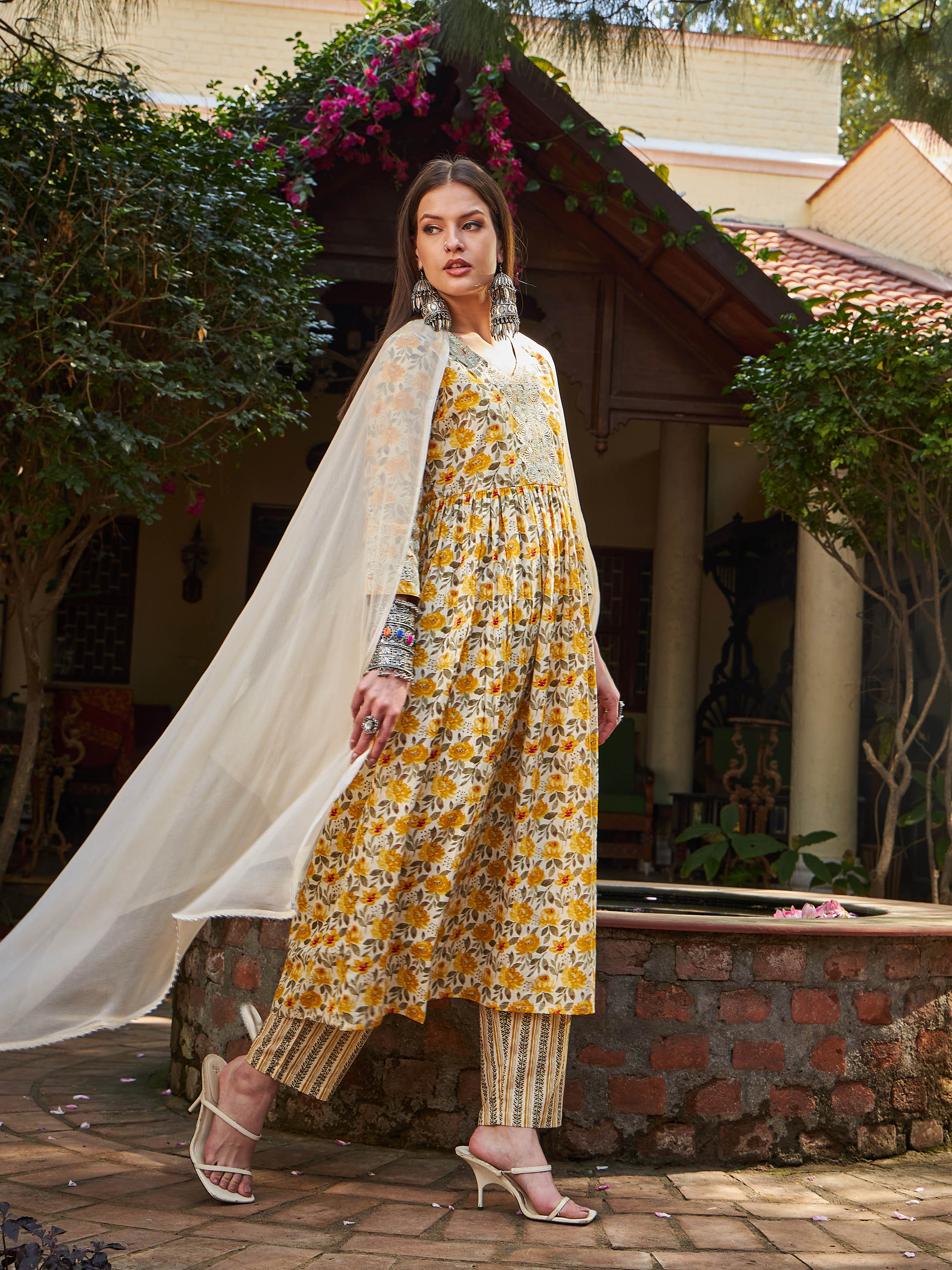 Women Yellow Floral Gathered Kurta With Pencil Pants & Dupatta - Image 3