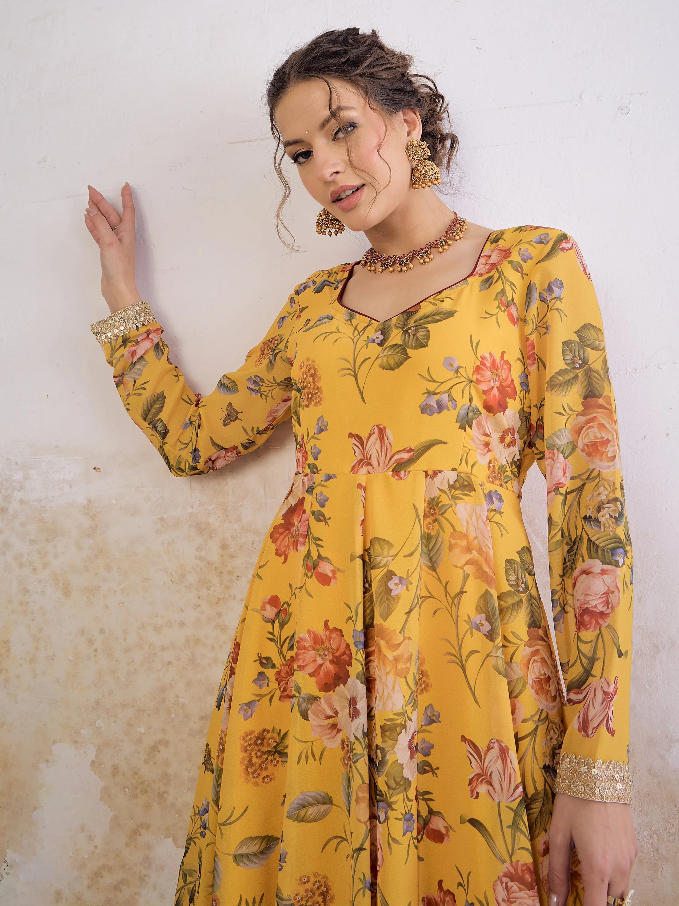 Women Yellow Floral Sweetheart Neck Anarkali Kurta - Image 4
