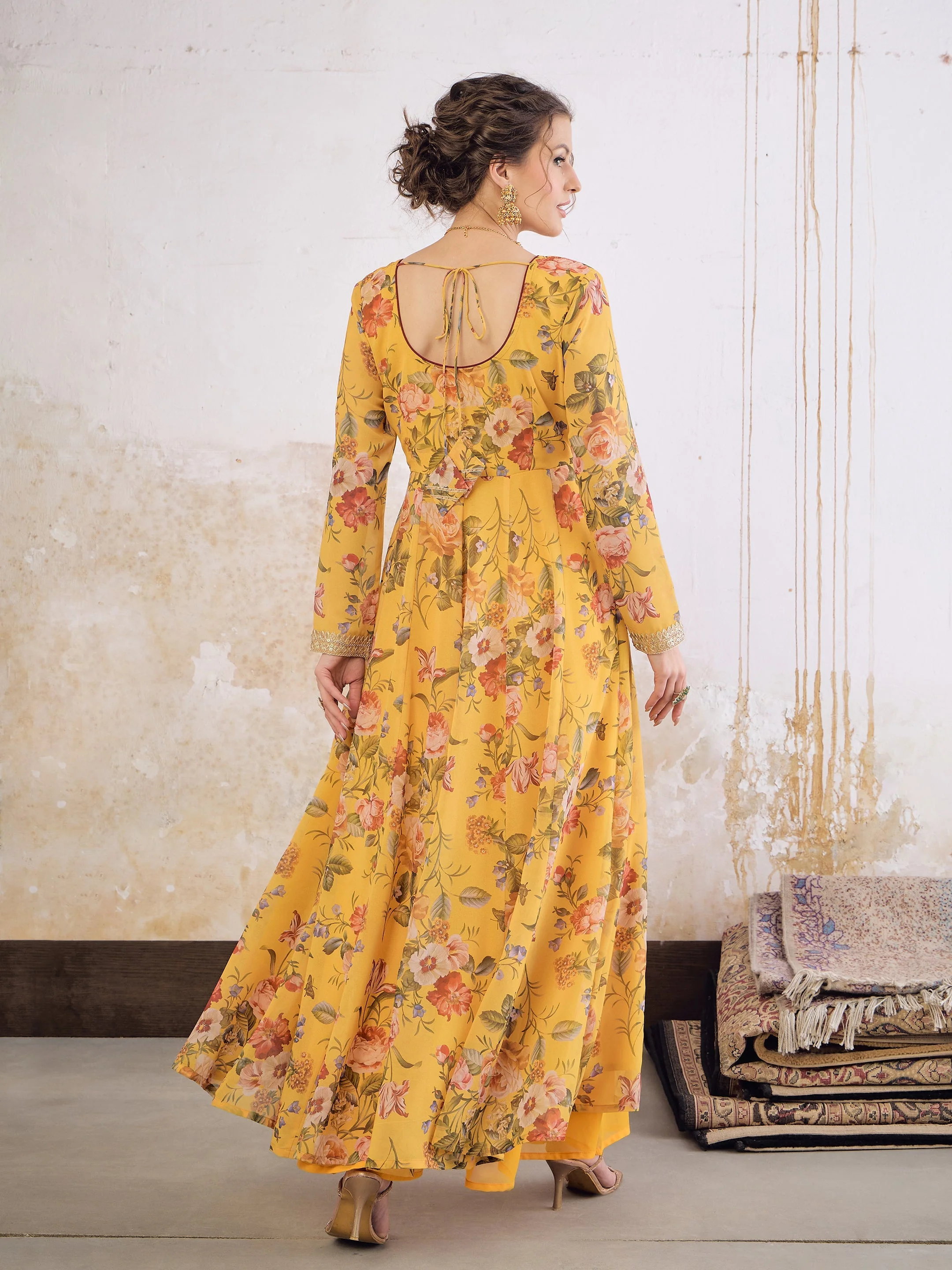 Women Yellow Floral Sweetheart Neck Anarkali Kurta - Image 5