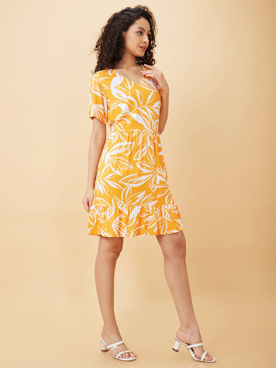 Women Yellow Printed A-Line Casual Dress - Image 6