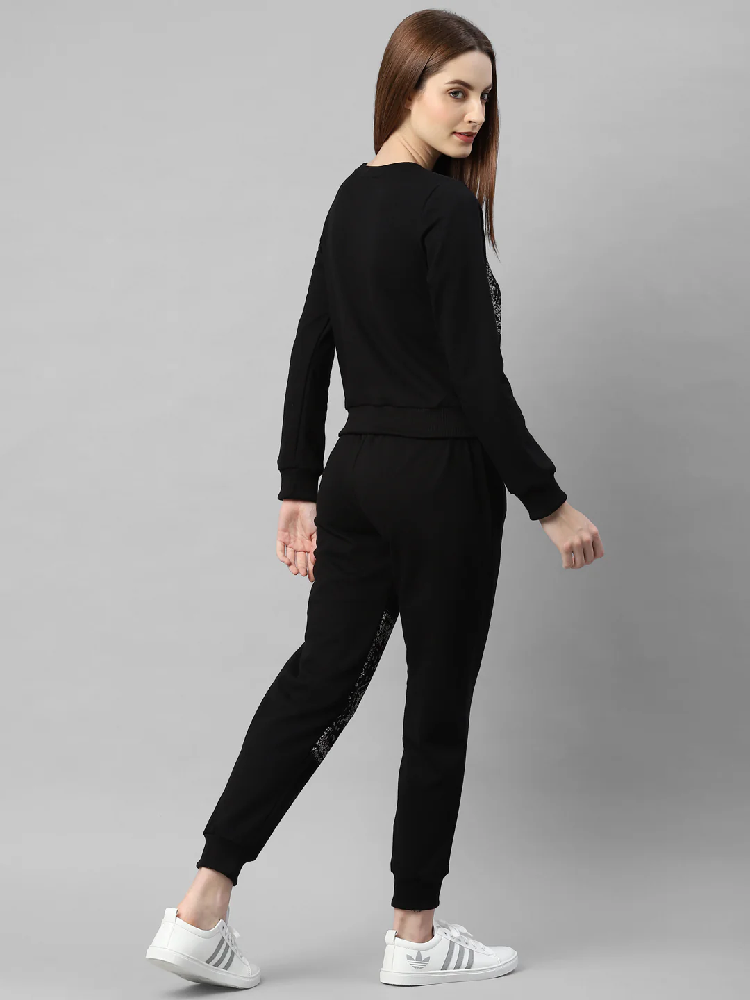 Women Black Printed Round Neck Terry Track Suit - Image 4