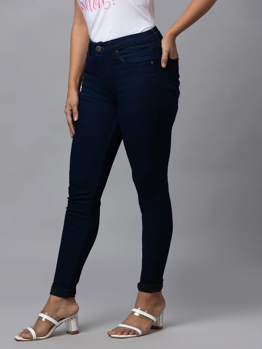 Women Mid Rise Stretchable Skinny Fit Jeans - Image 4