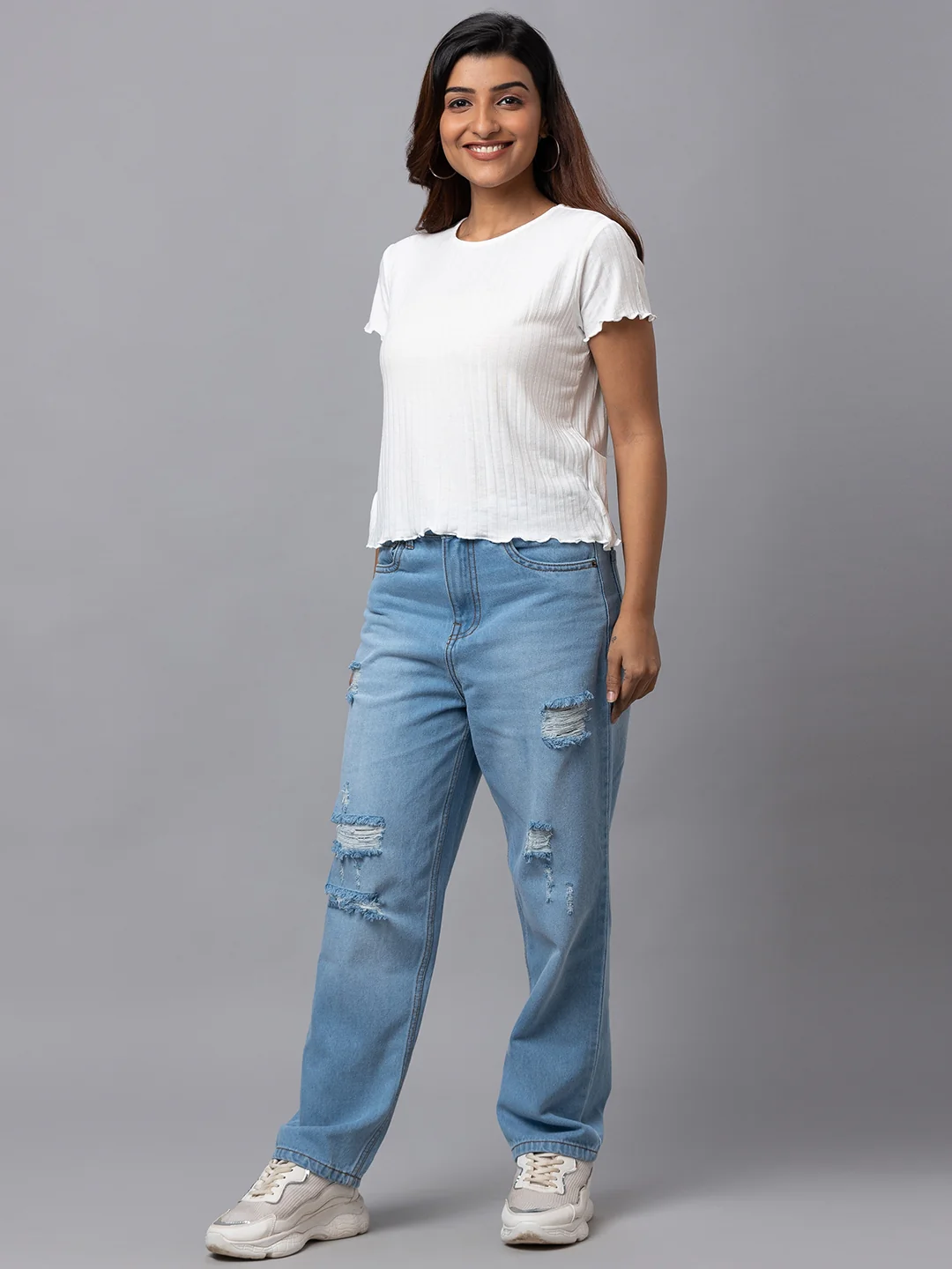Women Light Blue High Rise Boyfriend Fit Jeans - Image 2