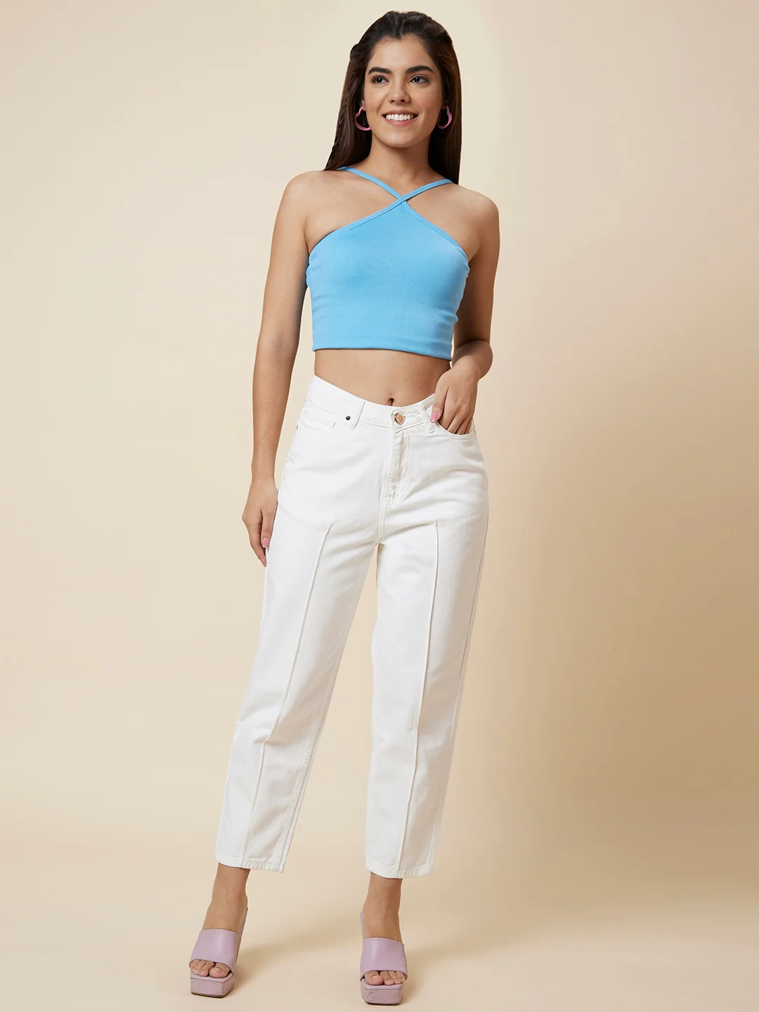Women White Mid Rise Boyfriend Fit Cropped Jeans - Image 6