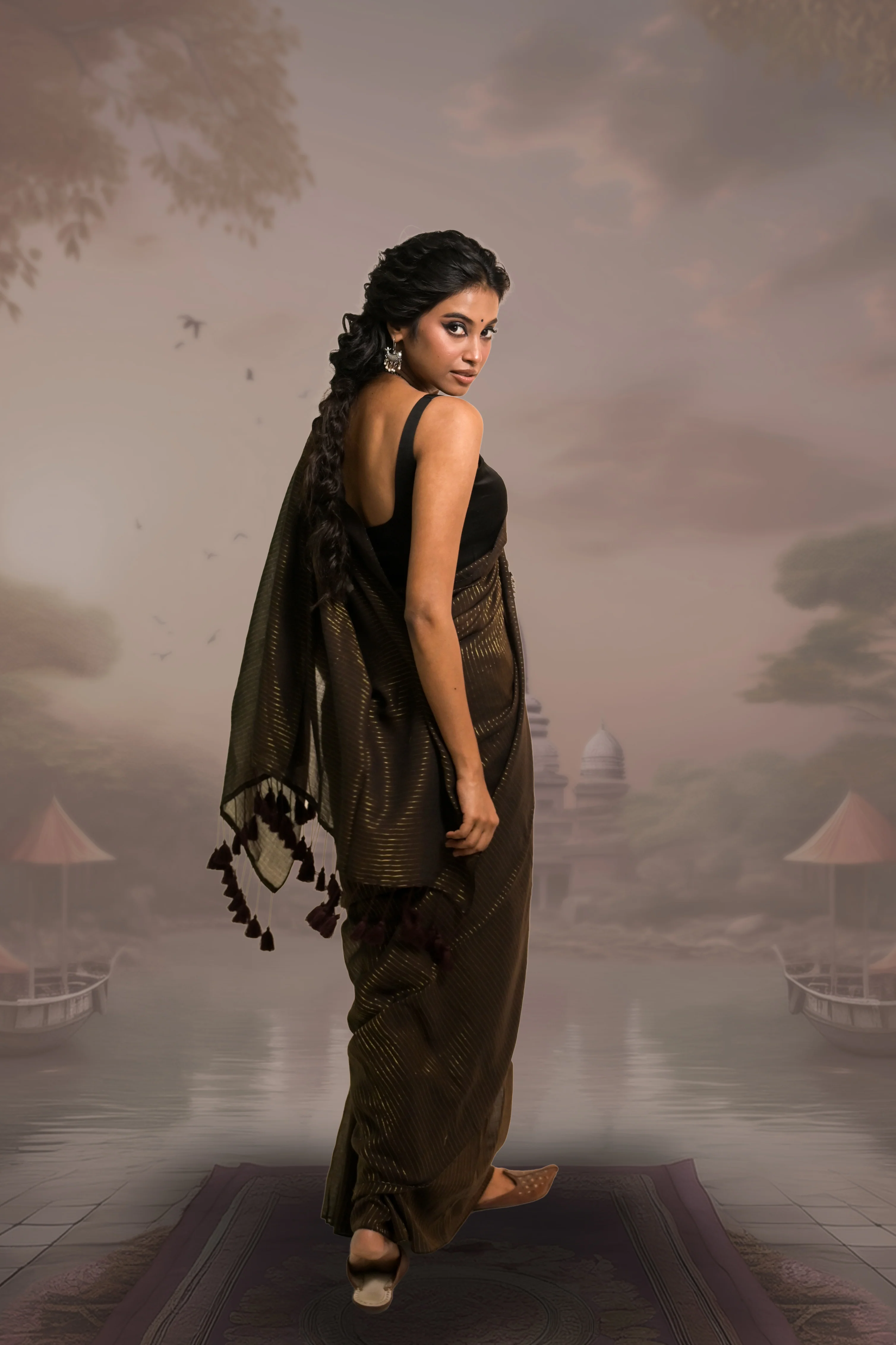 Zari Mridang Dark Brown Handloom Mul Cotton Saree with Zari Stripes - Image 4